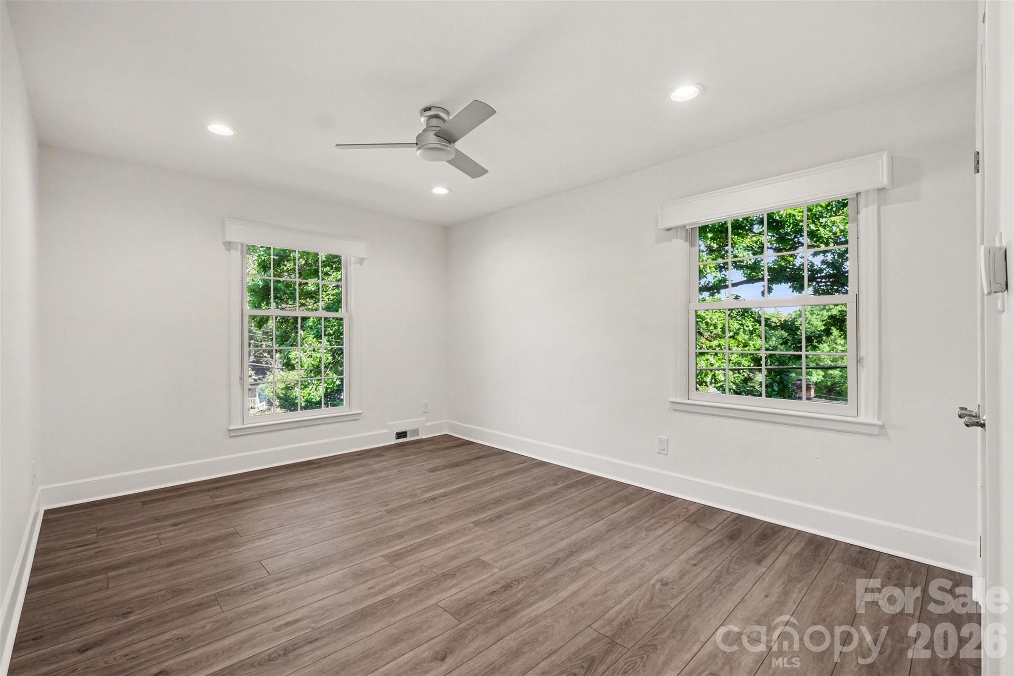 7010 Terrace Drive — Charlotte