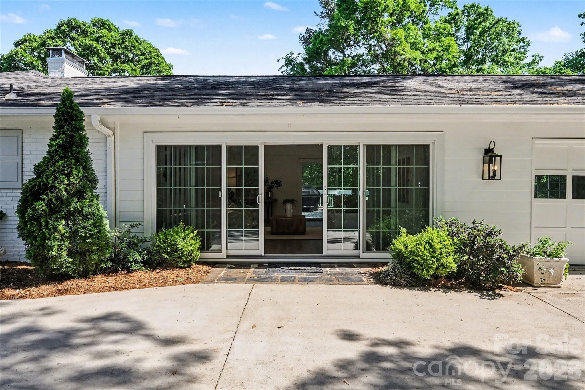 7010 Terrace Drive — Charlotte