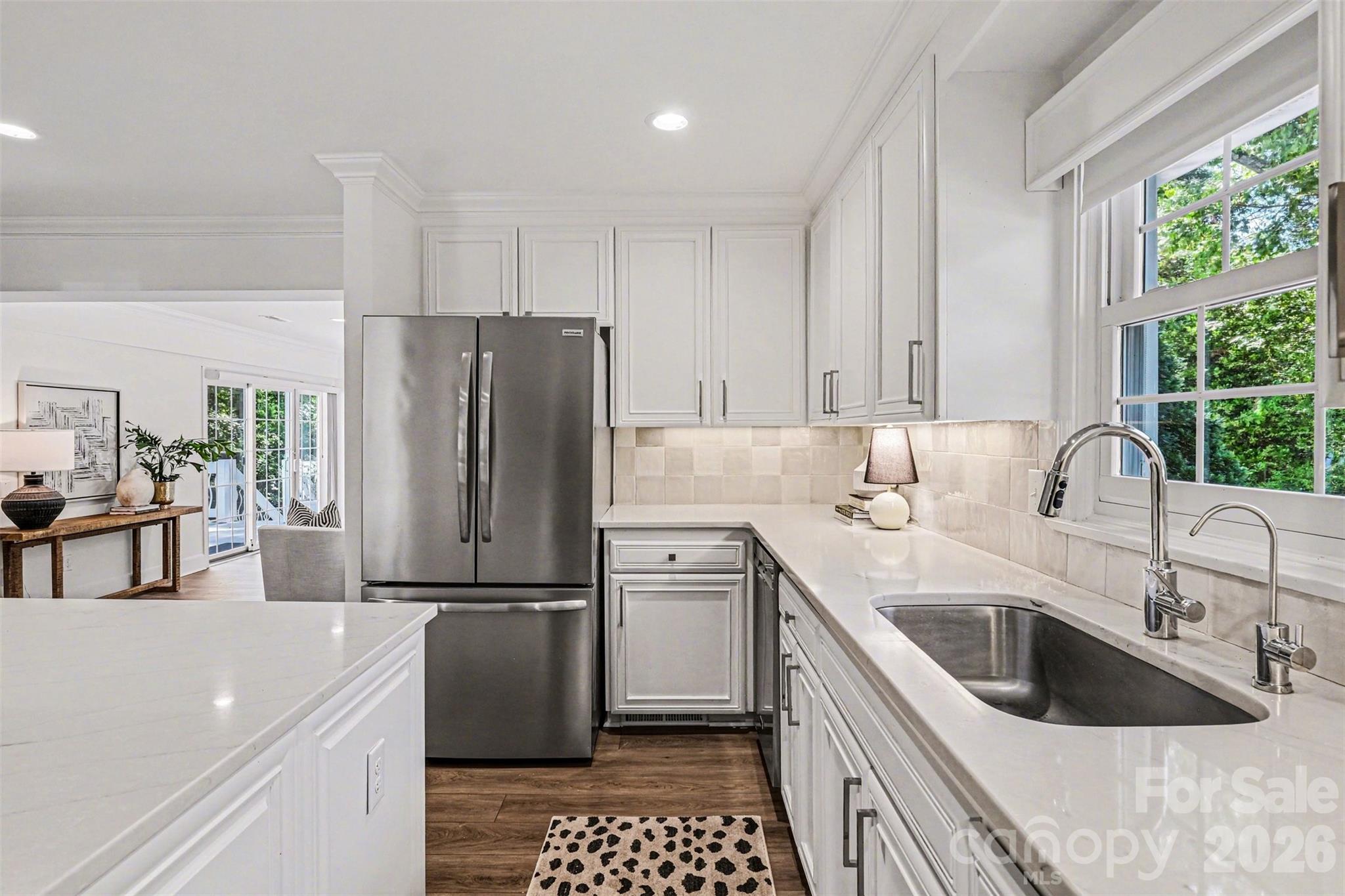7010 Terrace Drive — Charlotte