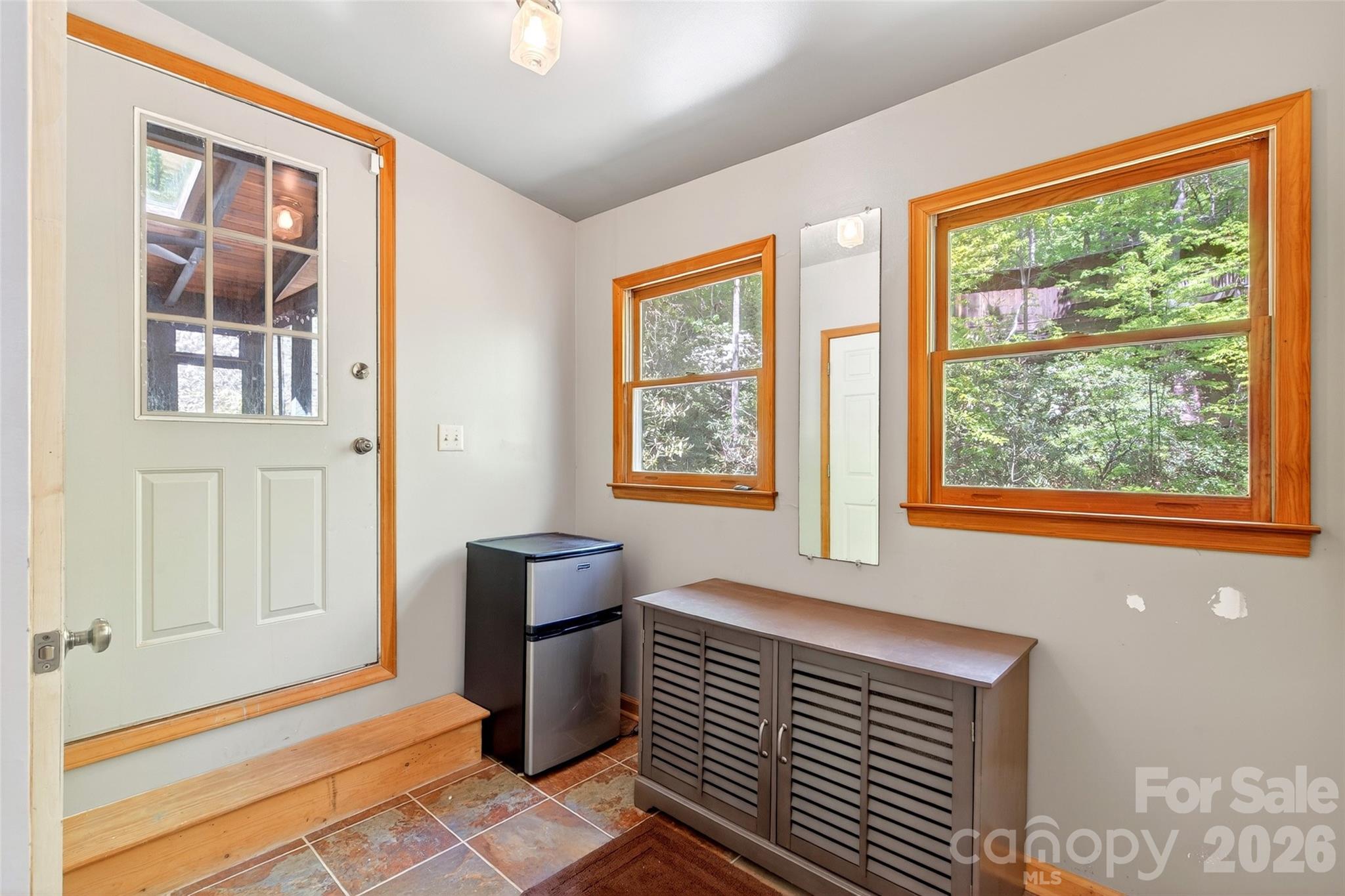 102 Frist Road — Montreat