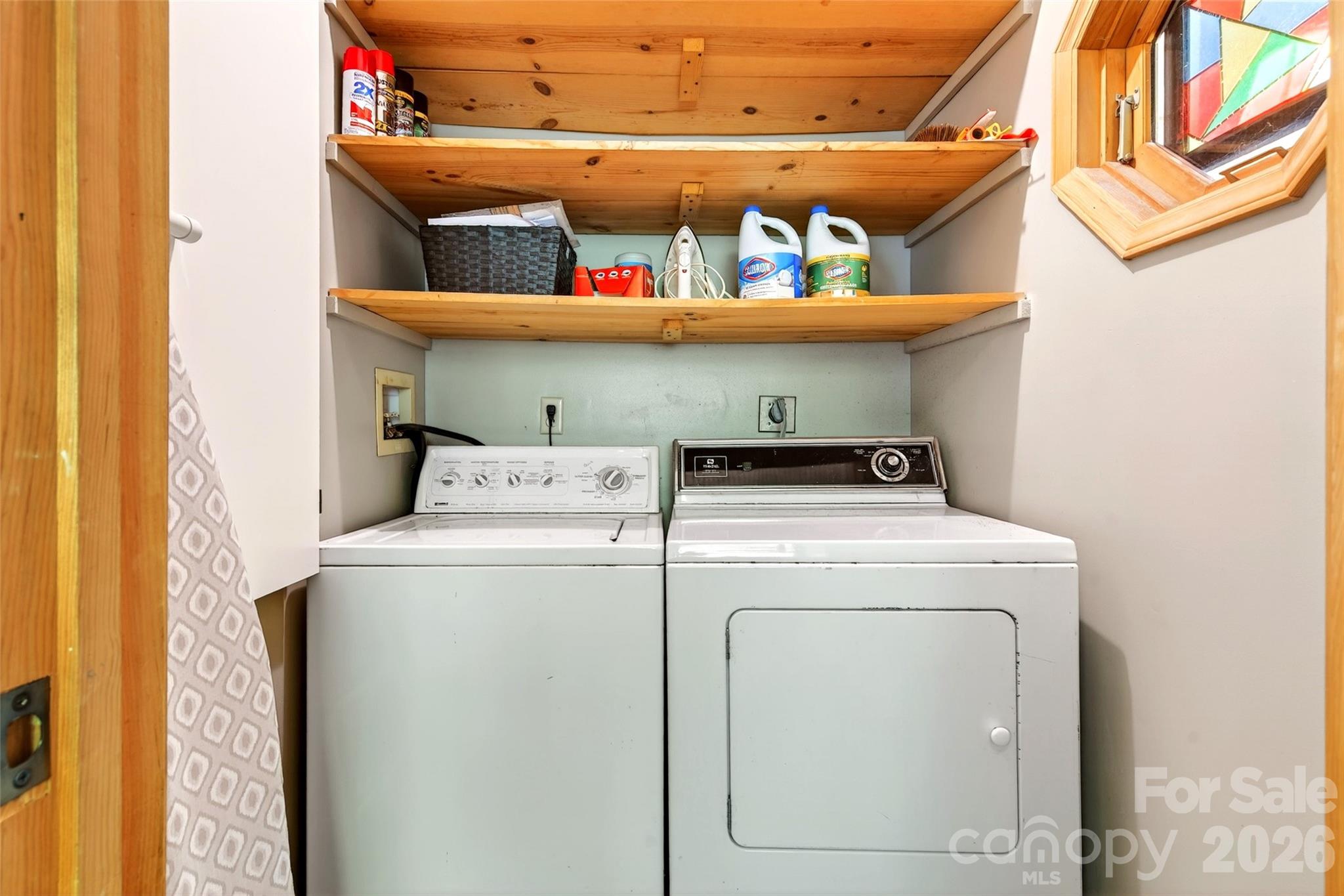 102 Frist Road — Montreat