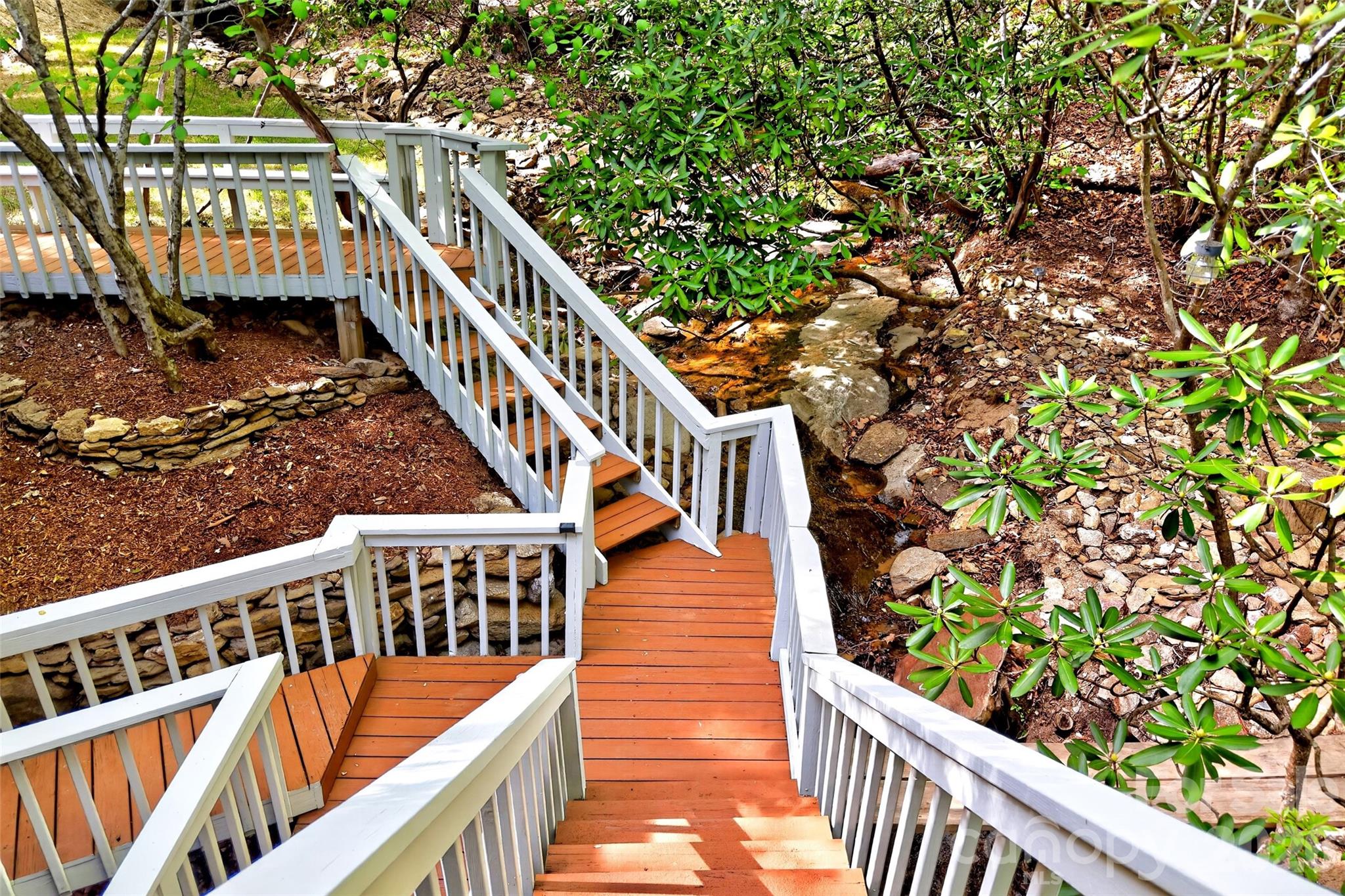 102 Frist Road — Montreat