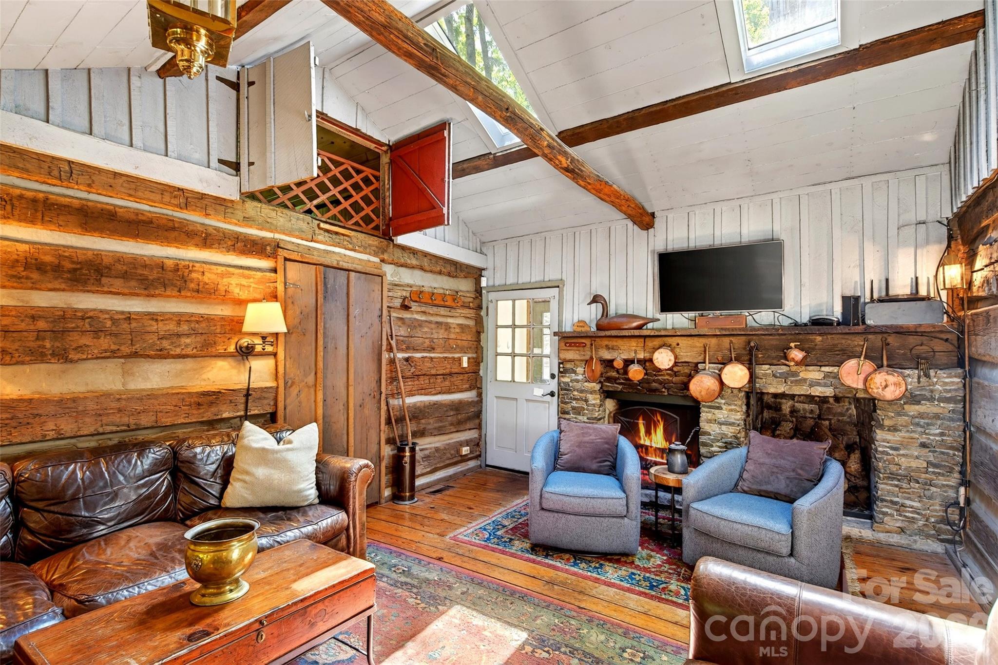 102 Frist Road — Montreat