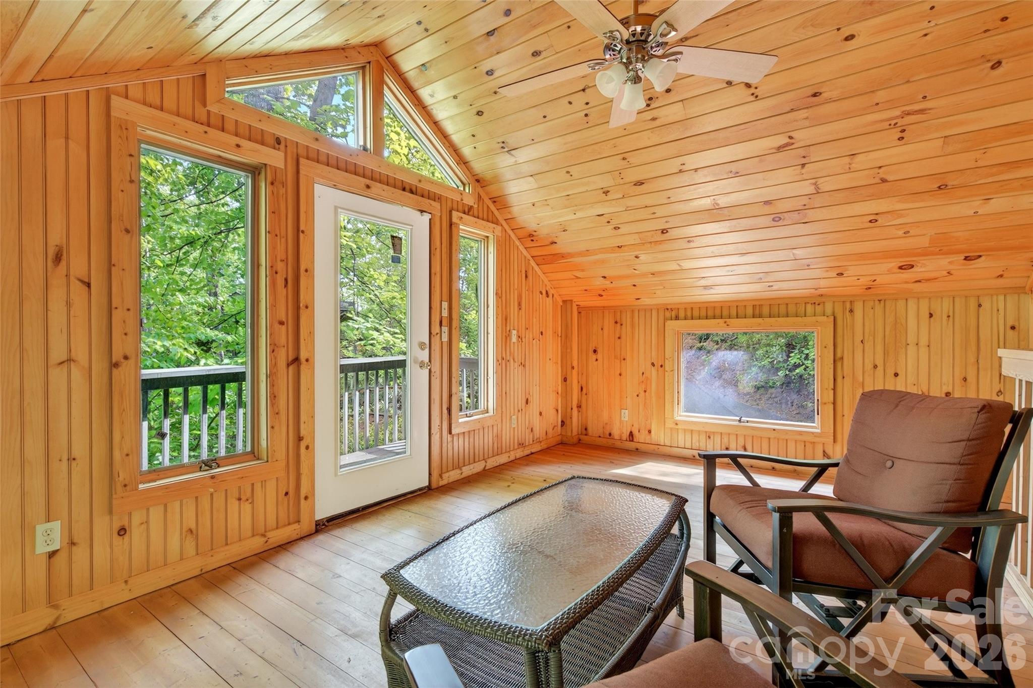 102 Frist Road — Montreat