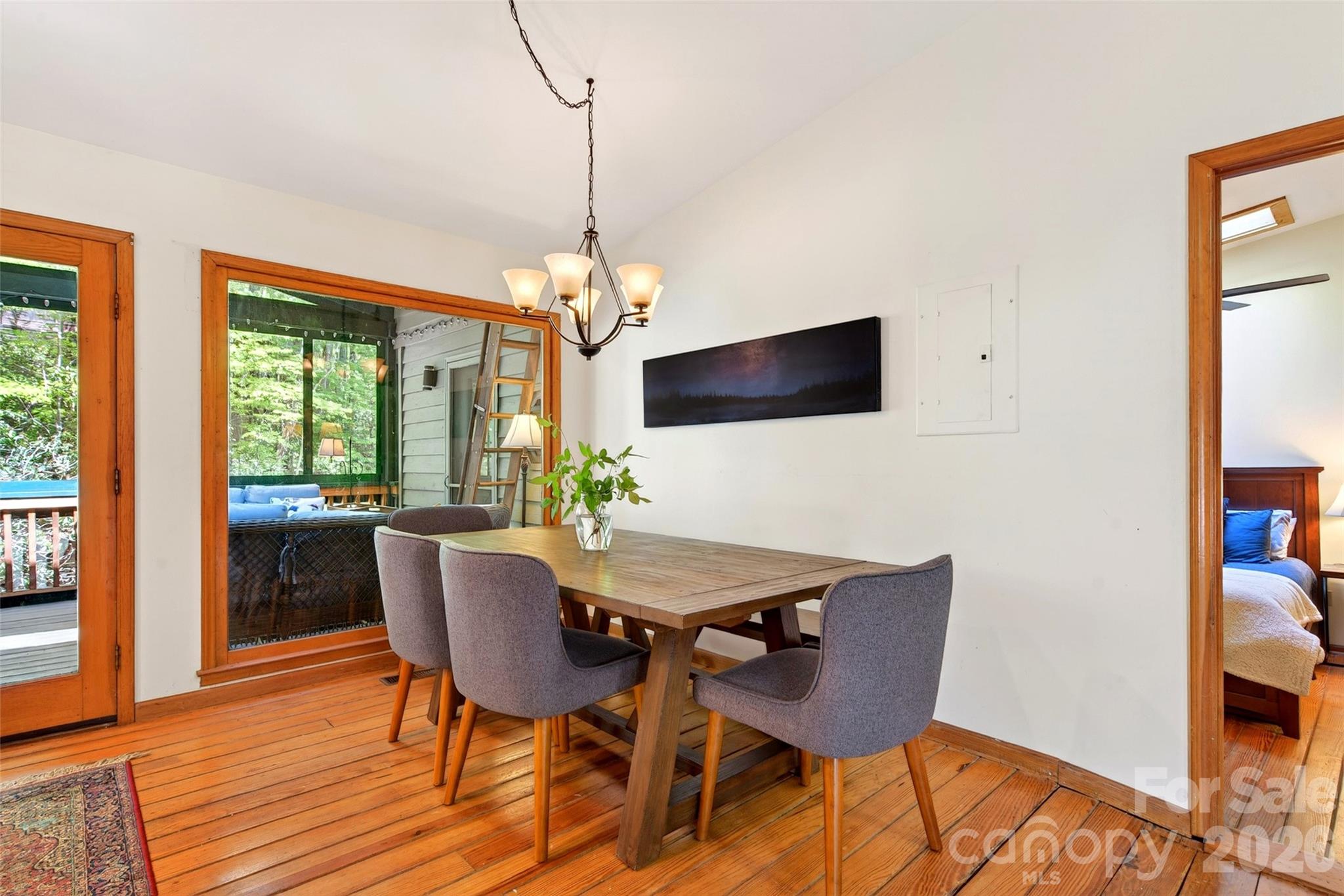 102 Frist Road — Montreat