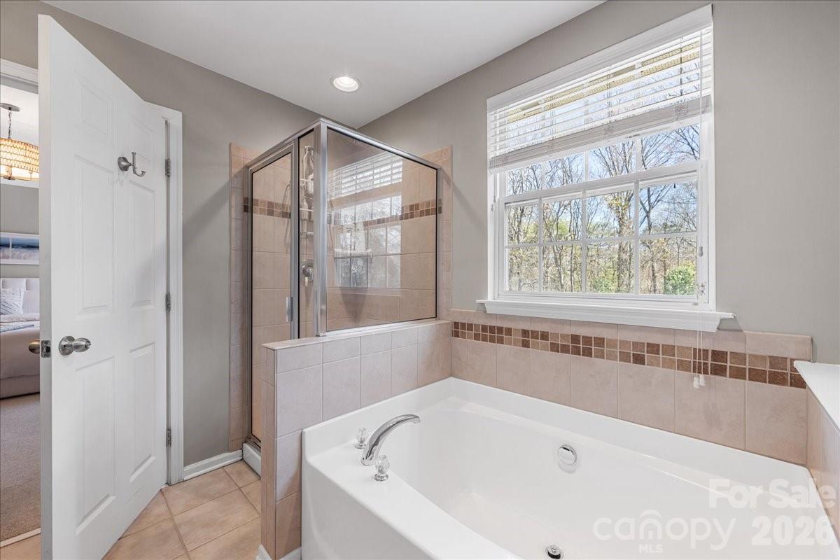 2301 Whitford Lane — Charlotte