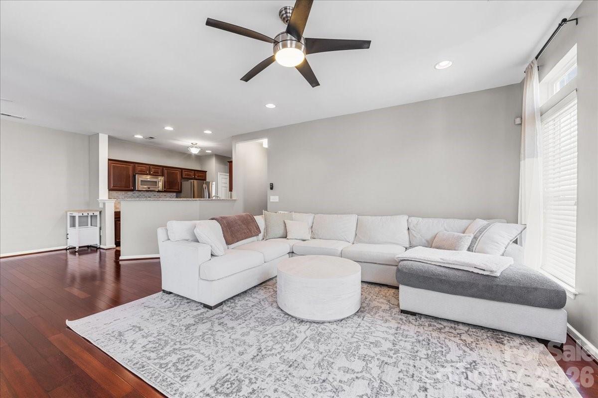 2301 Whitford Lane — Charlotte