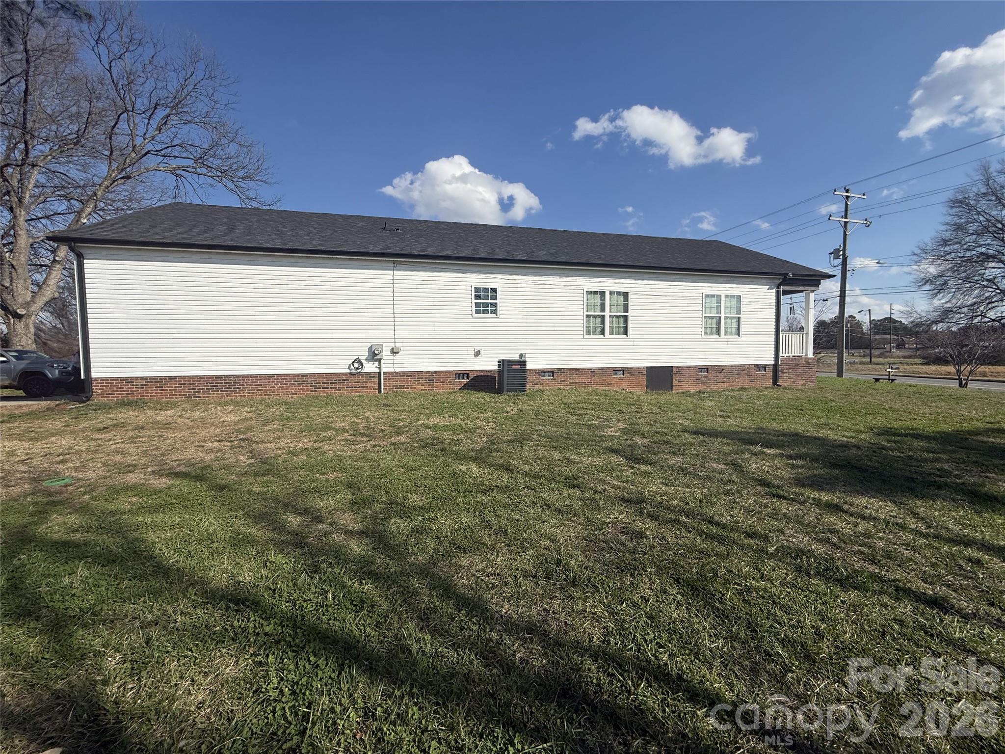 417 E Virginia Avenue — Bessemer City