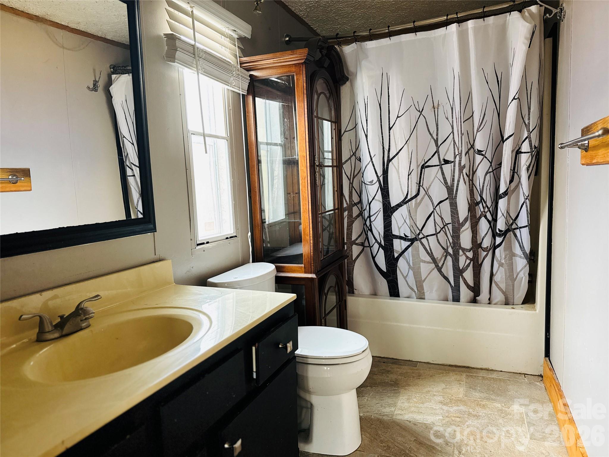 518 Nors Way — Lake Lure