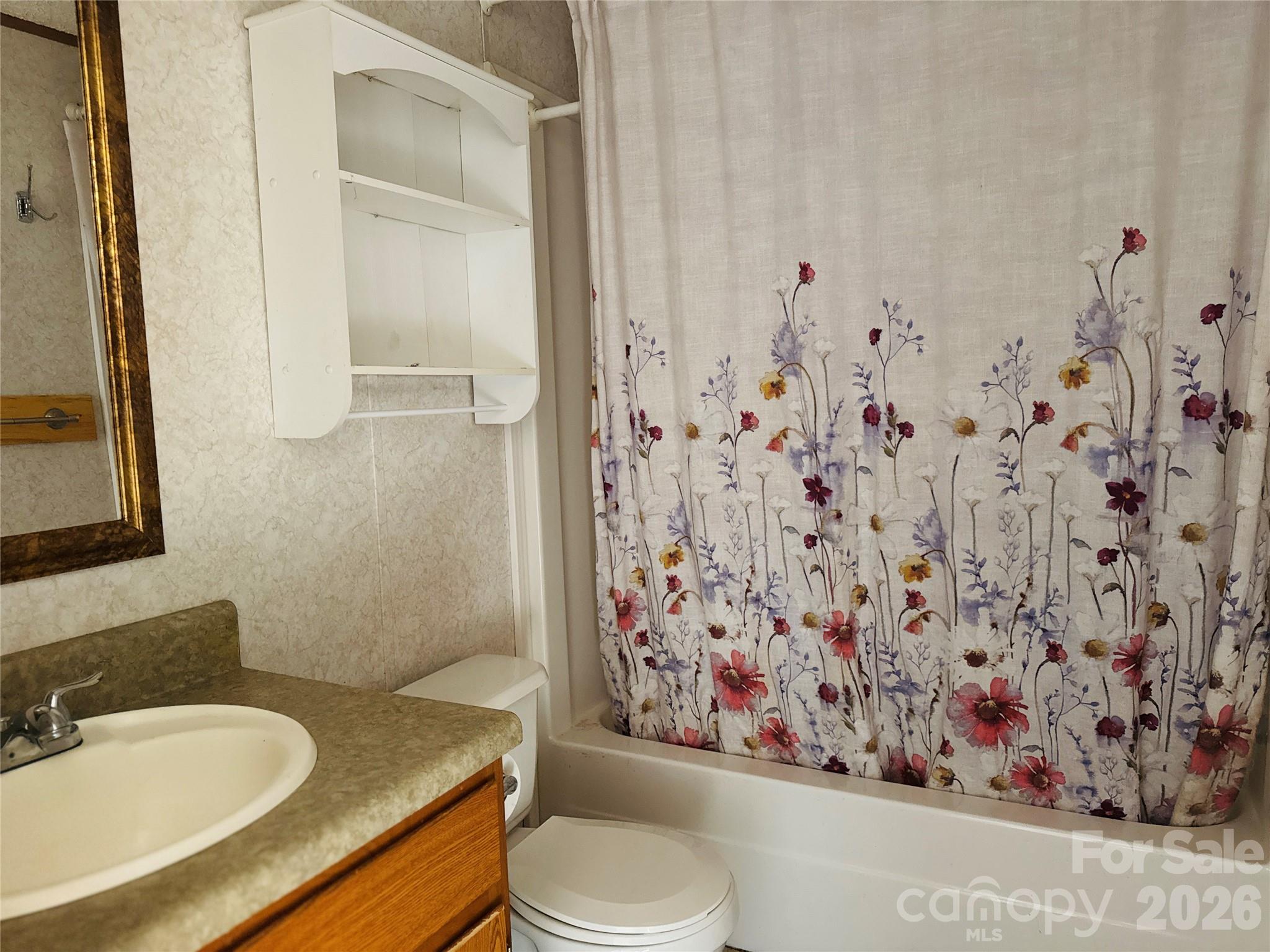 518 Nors Way — Lake Lure
