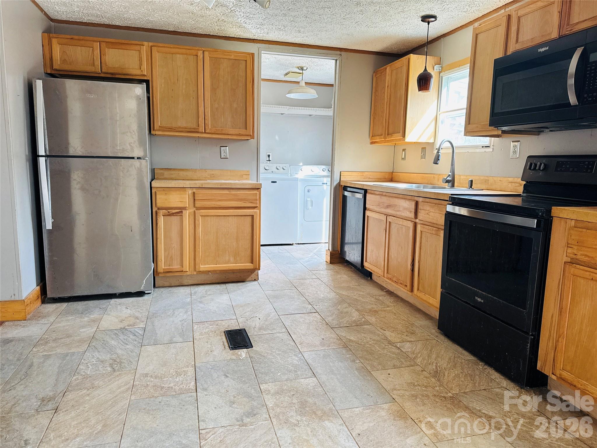 518 Nors Way — Lake Lure