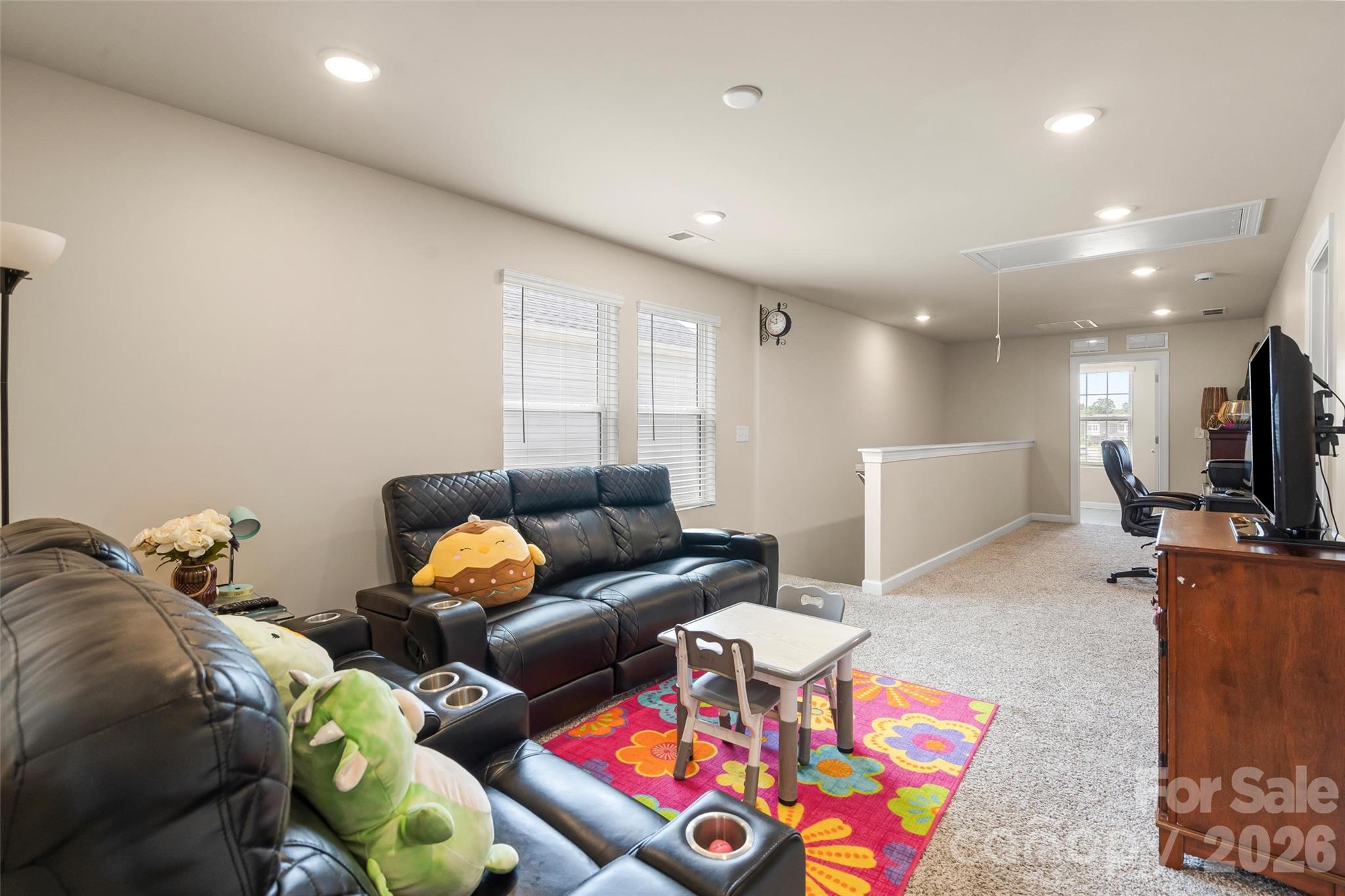 613 Cedar Knoll Circle — Pineville