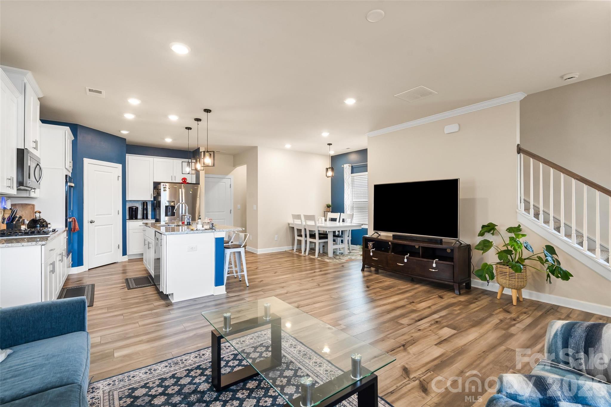 613 Cedar Knoll Circle — Pineville