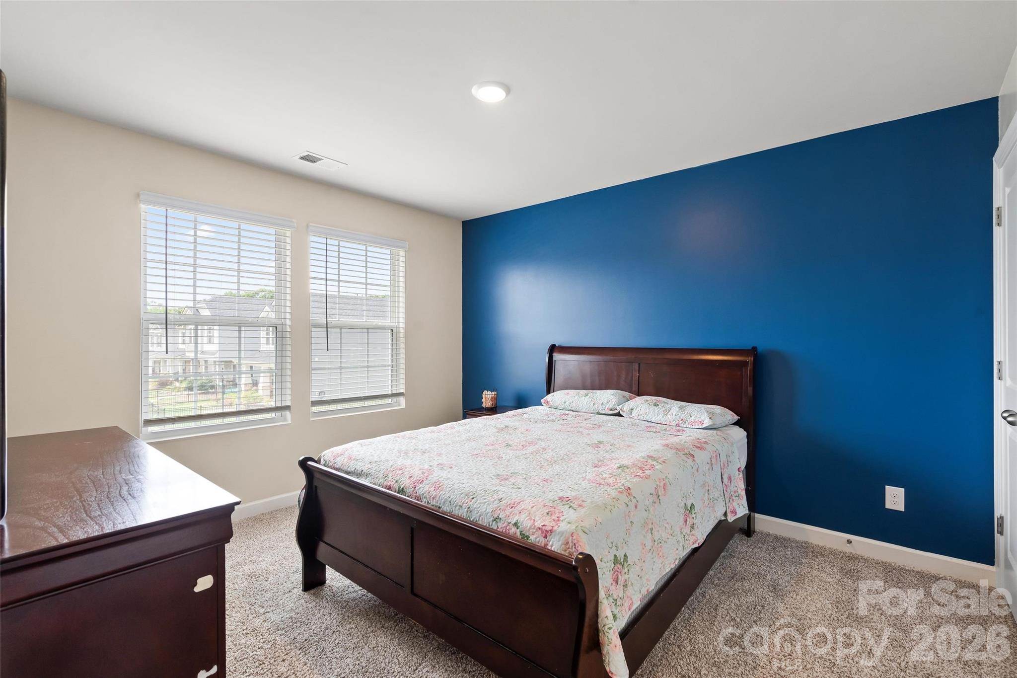 613 Cedar Knoll Circle — Pineville
