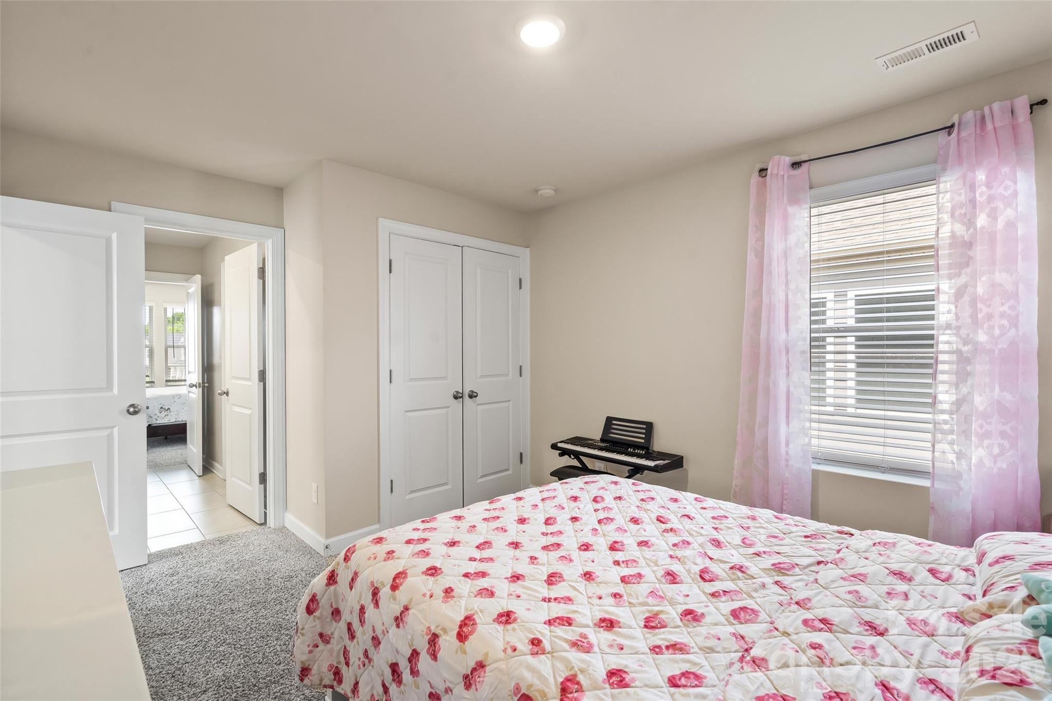 613 Cedar Knoll Circle — Pineville