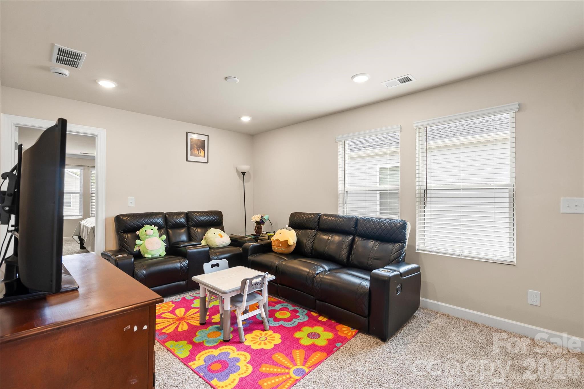 613 Cedar Knoll Circle — Pineville