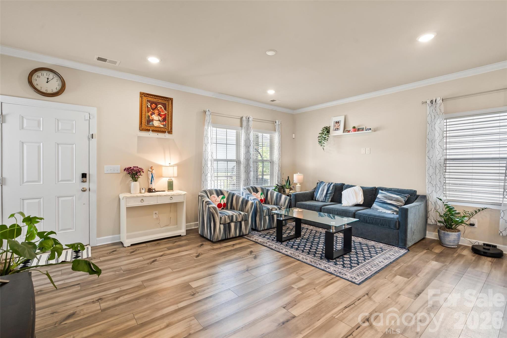 613 Cedar Knoll Circle — Pineville