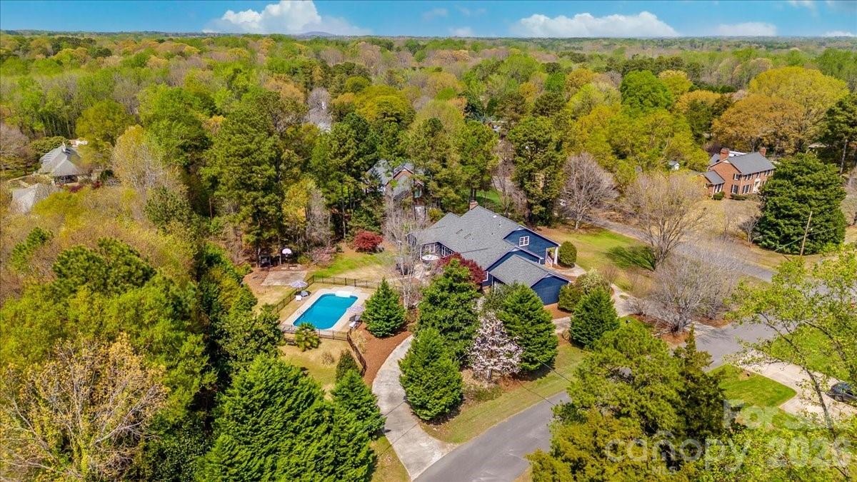 2107 Eakle Drive — Rock Hill
