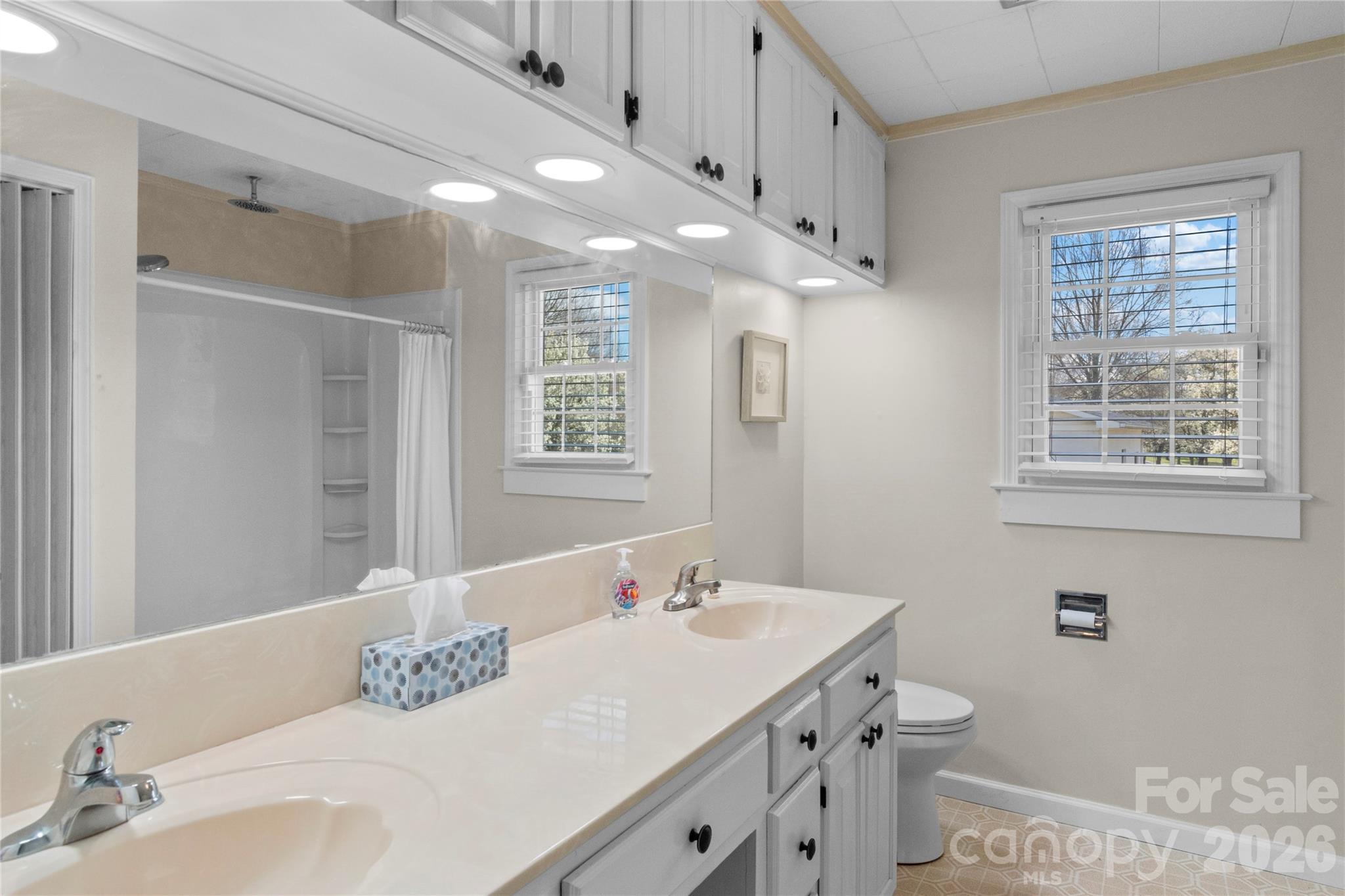 612 E Main Street — Boonville
