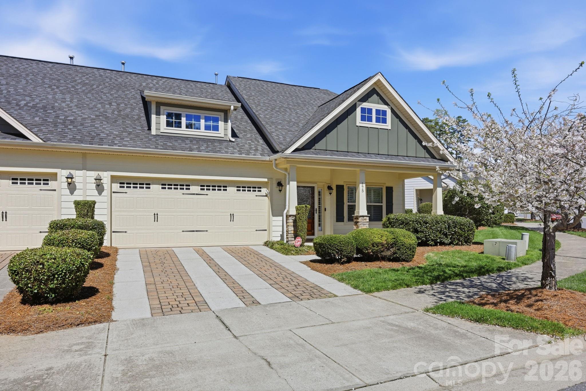 175 Aztec Circle — Mooresville