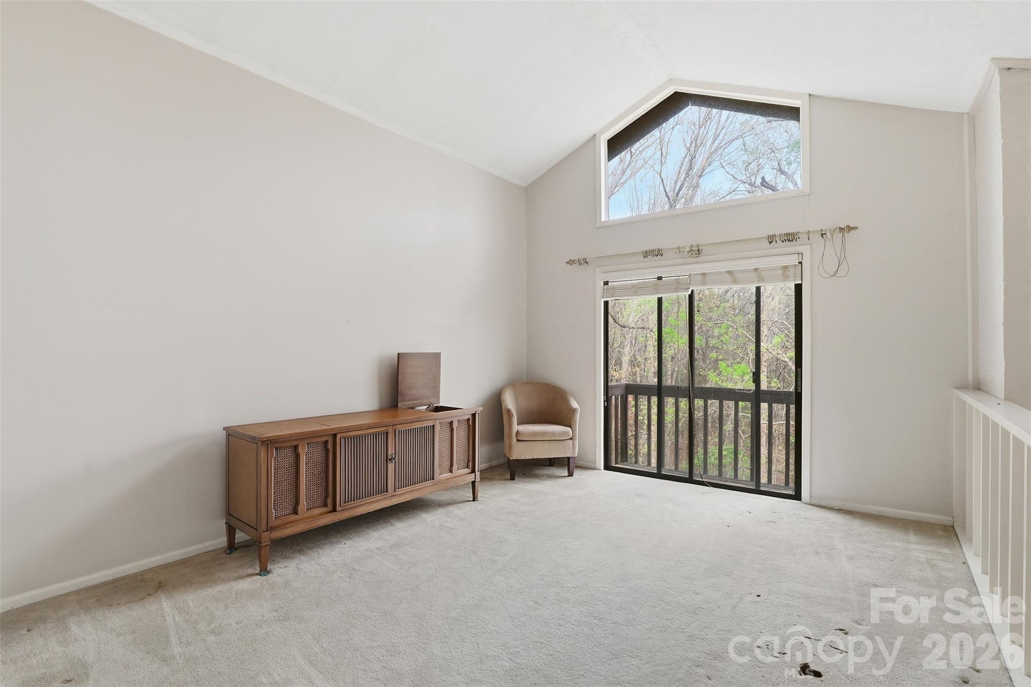 17 Knoll Drive — Columbus