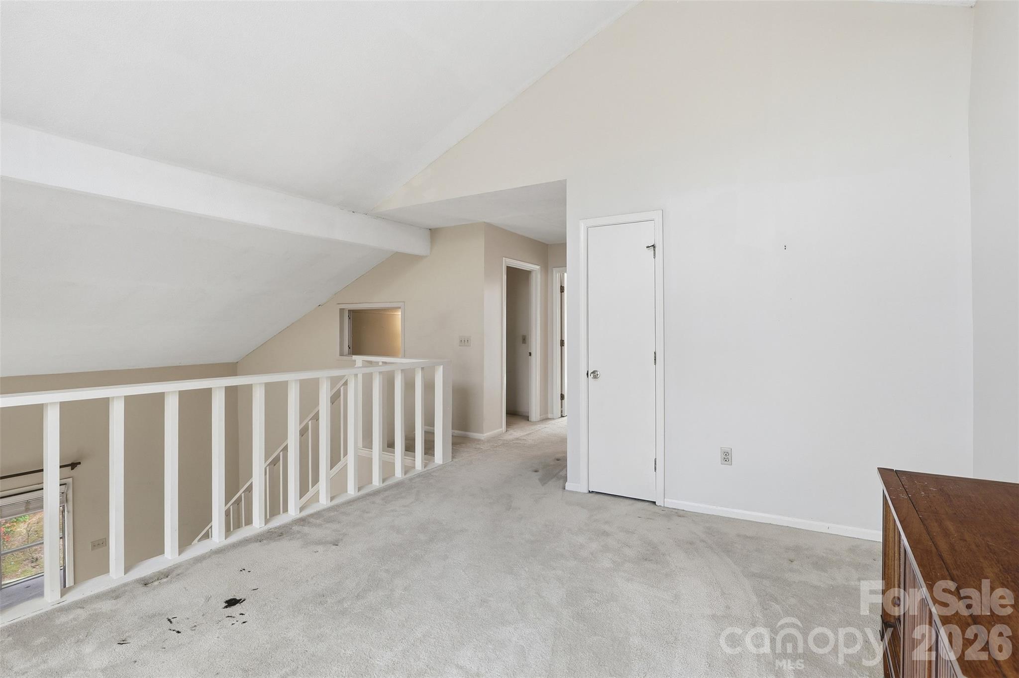 17 Knoll Drive — Columbus