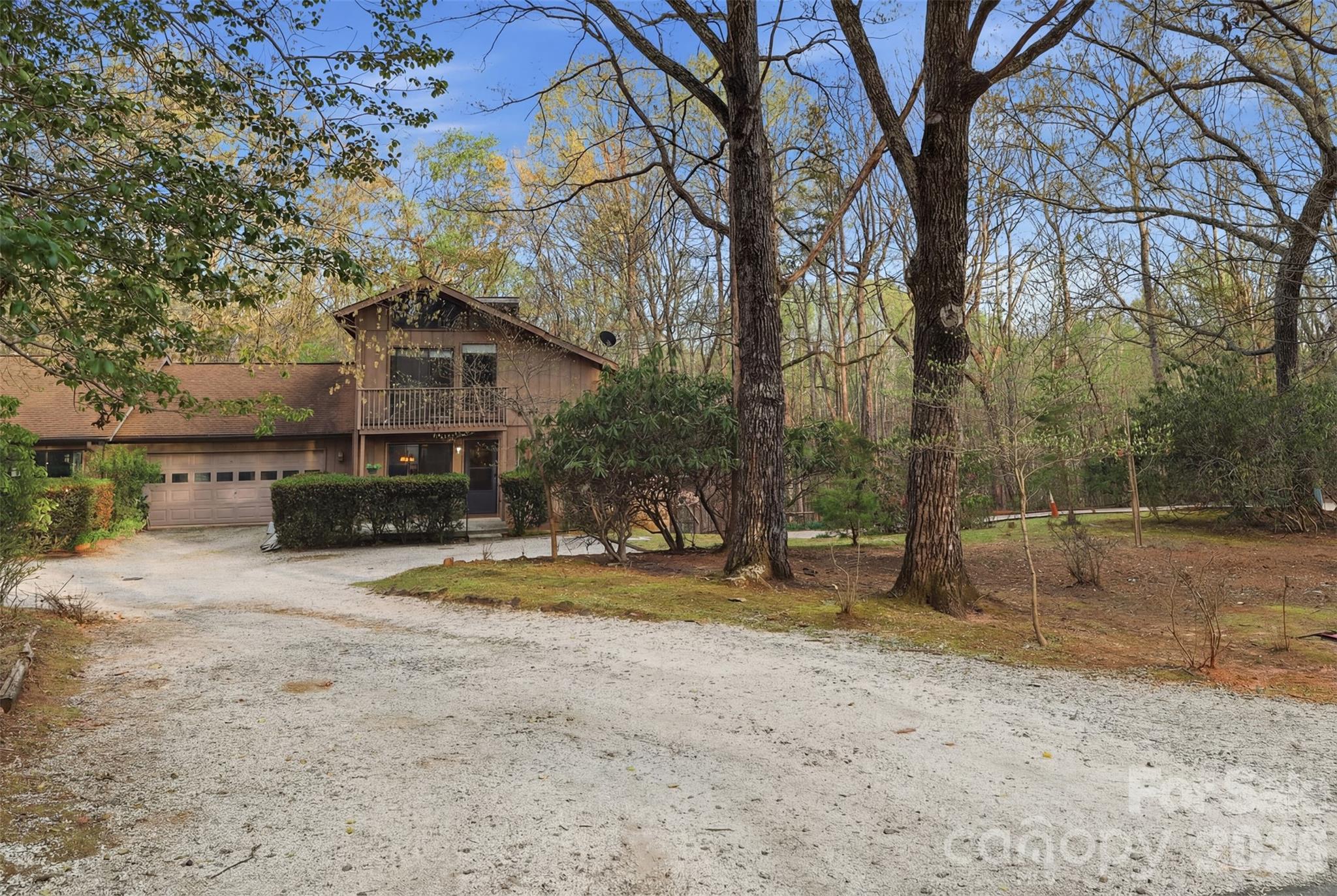 17 Knoll Drive — Columbus