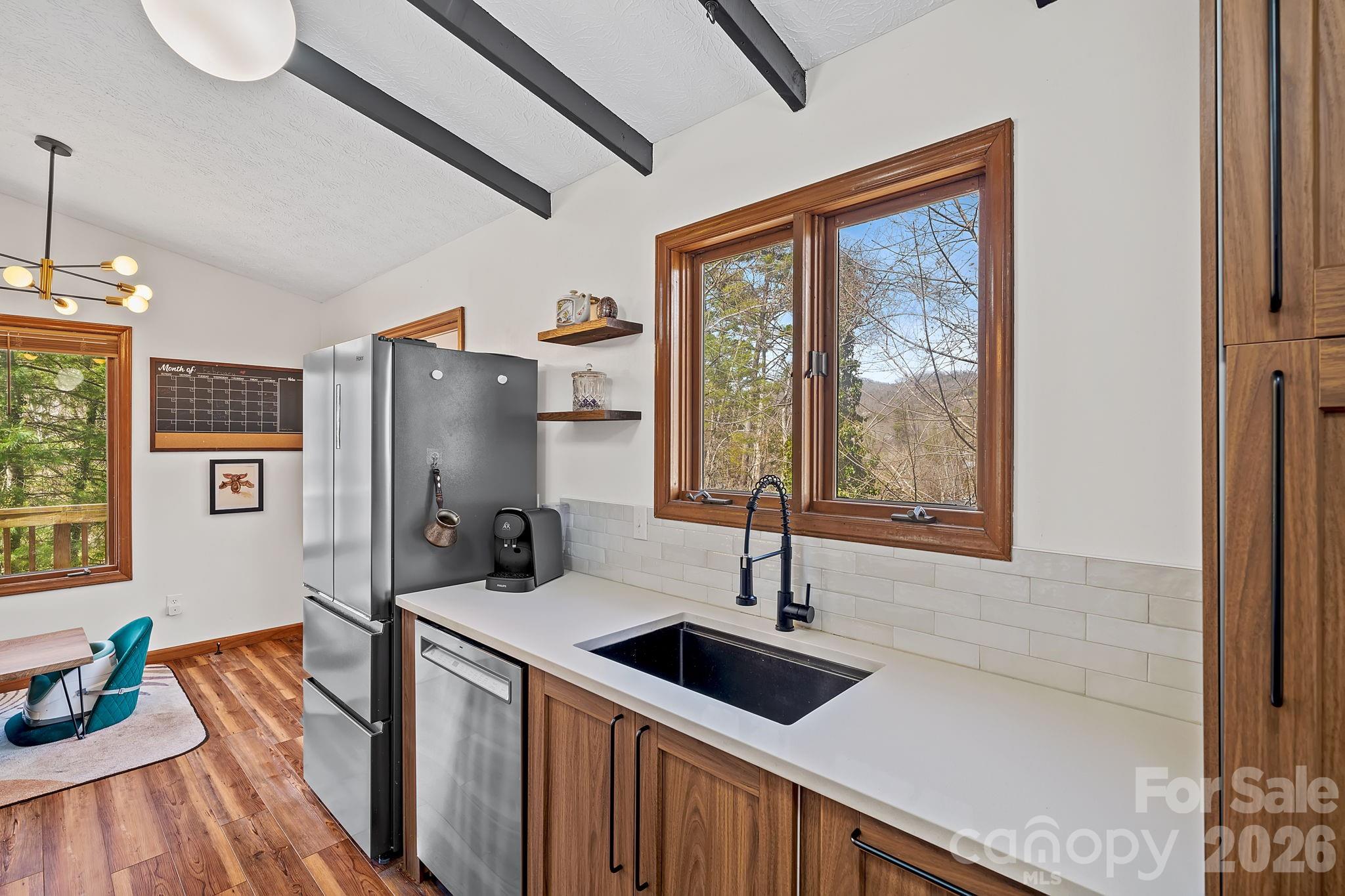 39 Spooks Branch Extension — Asheville