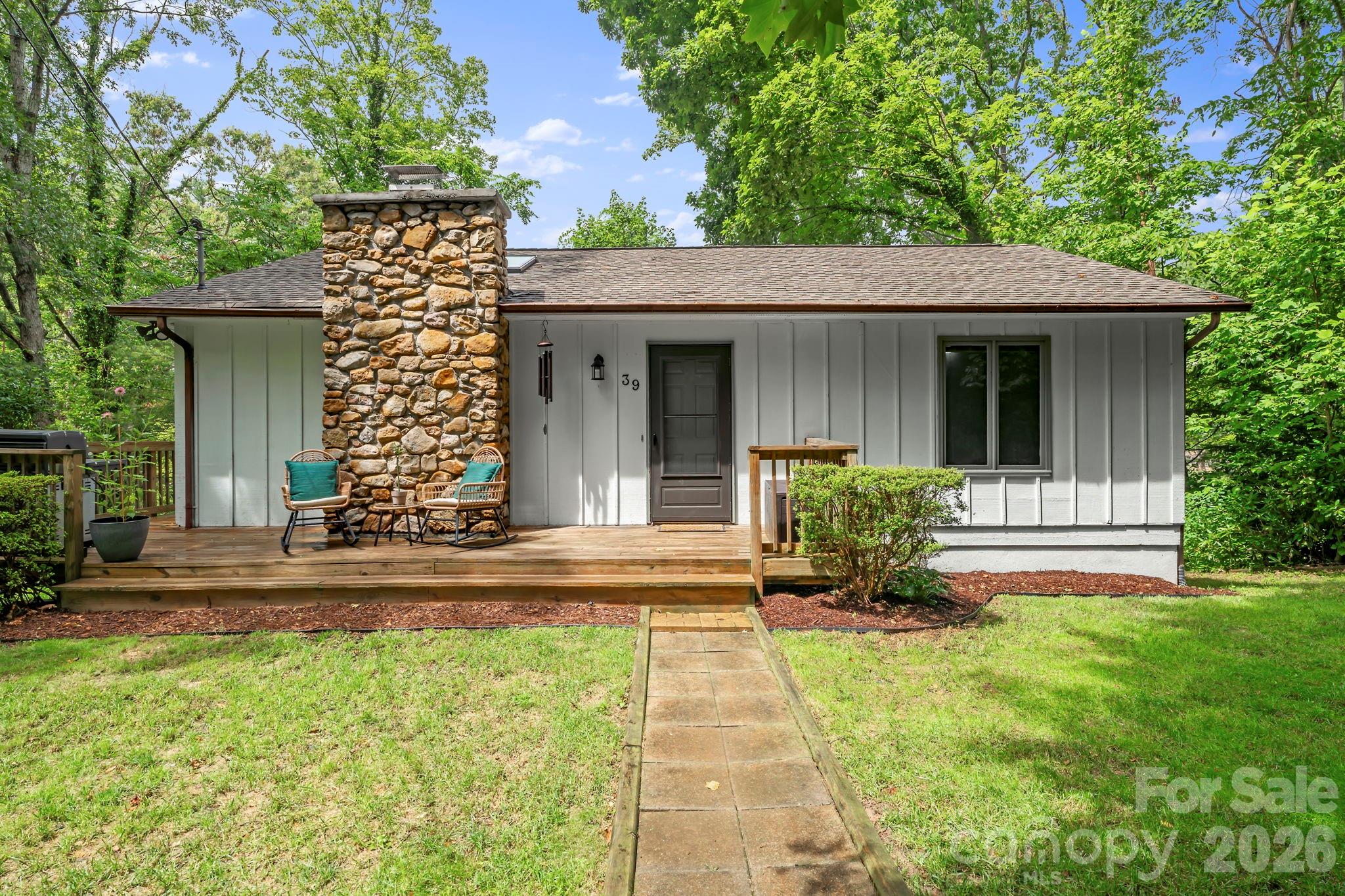 39 Spooks Branch Extension — Asheville