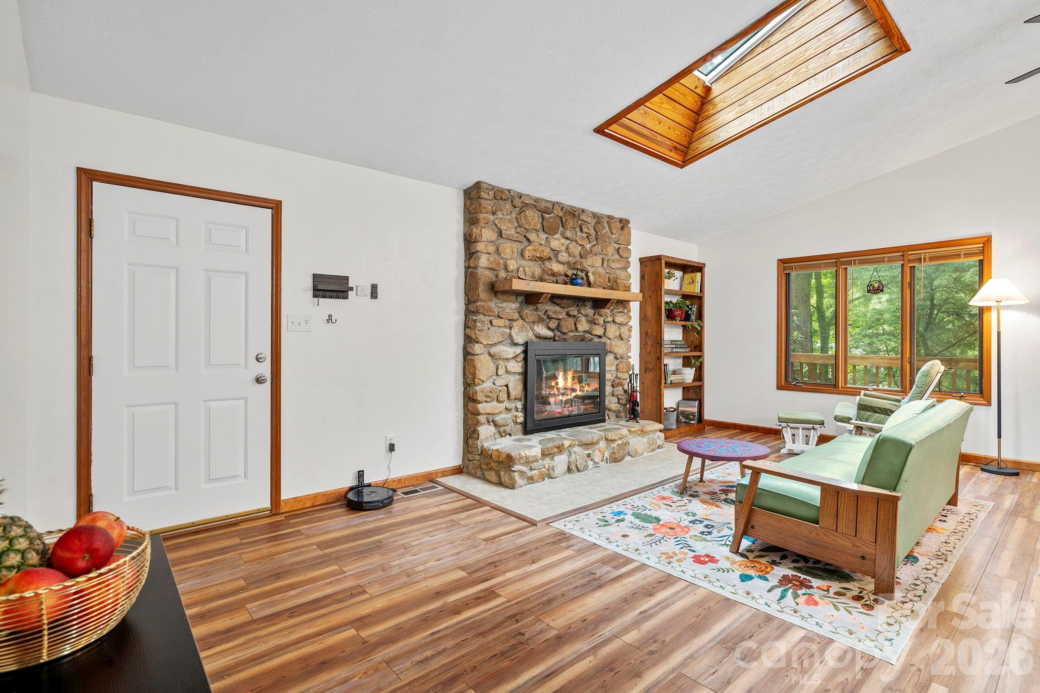 39 Spooks Branch Extension — Asheville
