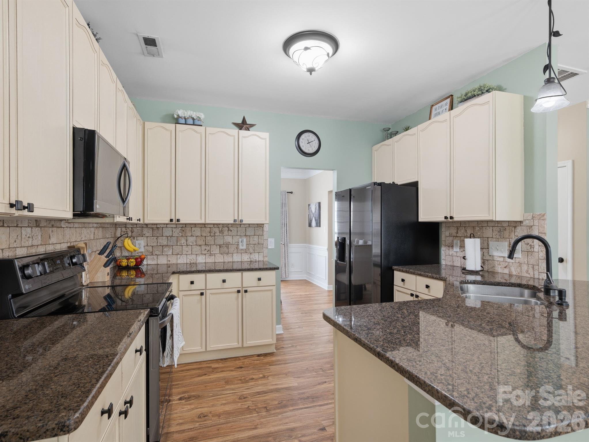 6520 McIlwaine Road — Huntersville