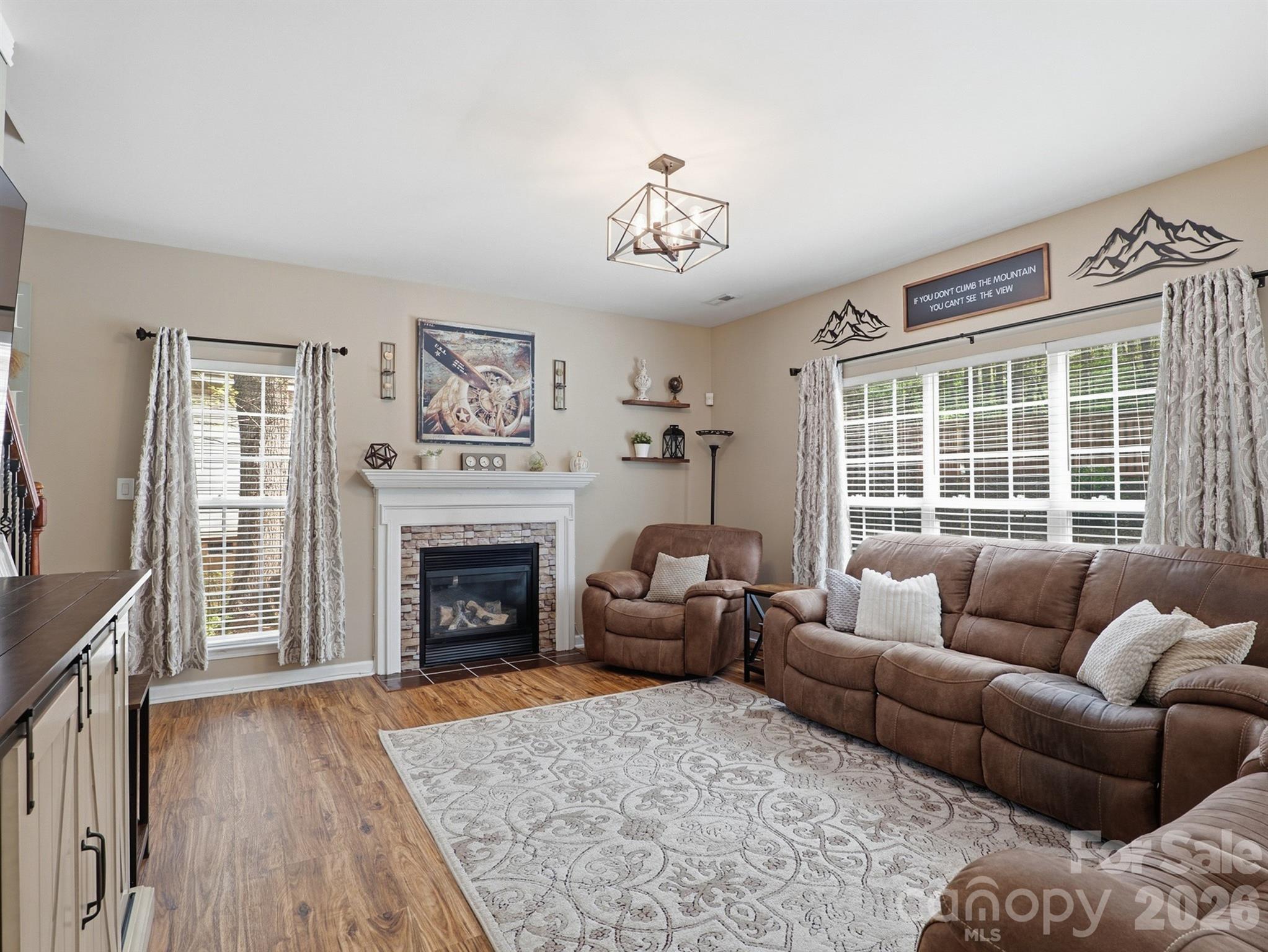 6520 McIlwaine Road — Huntersville
