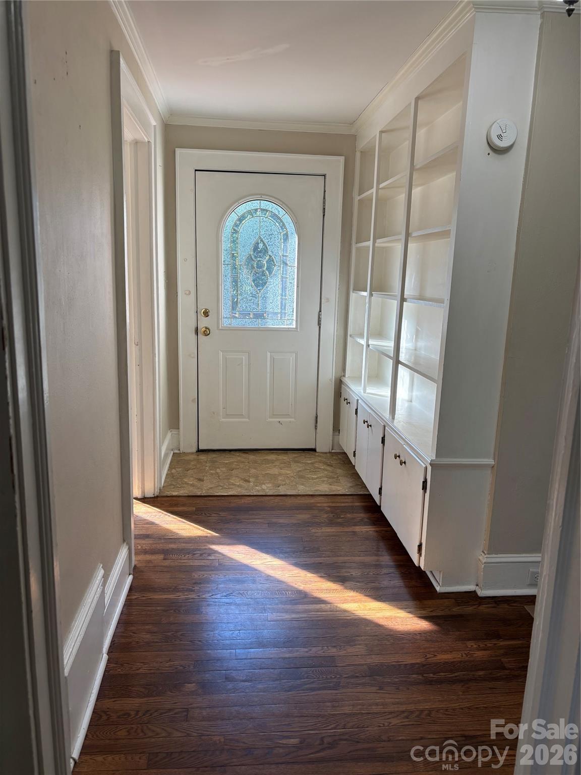 1106 8th Street NE — Hickory