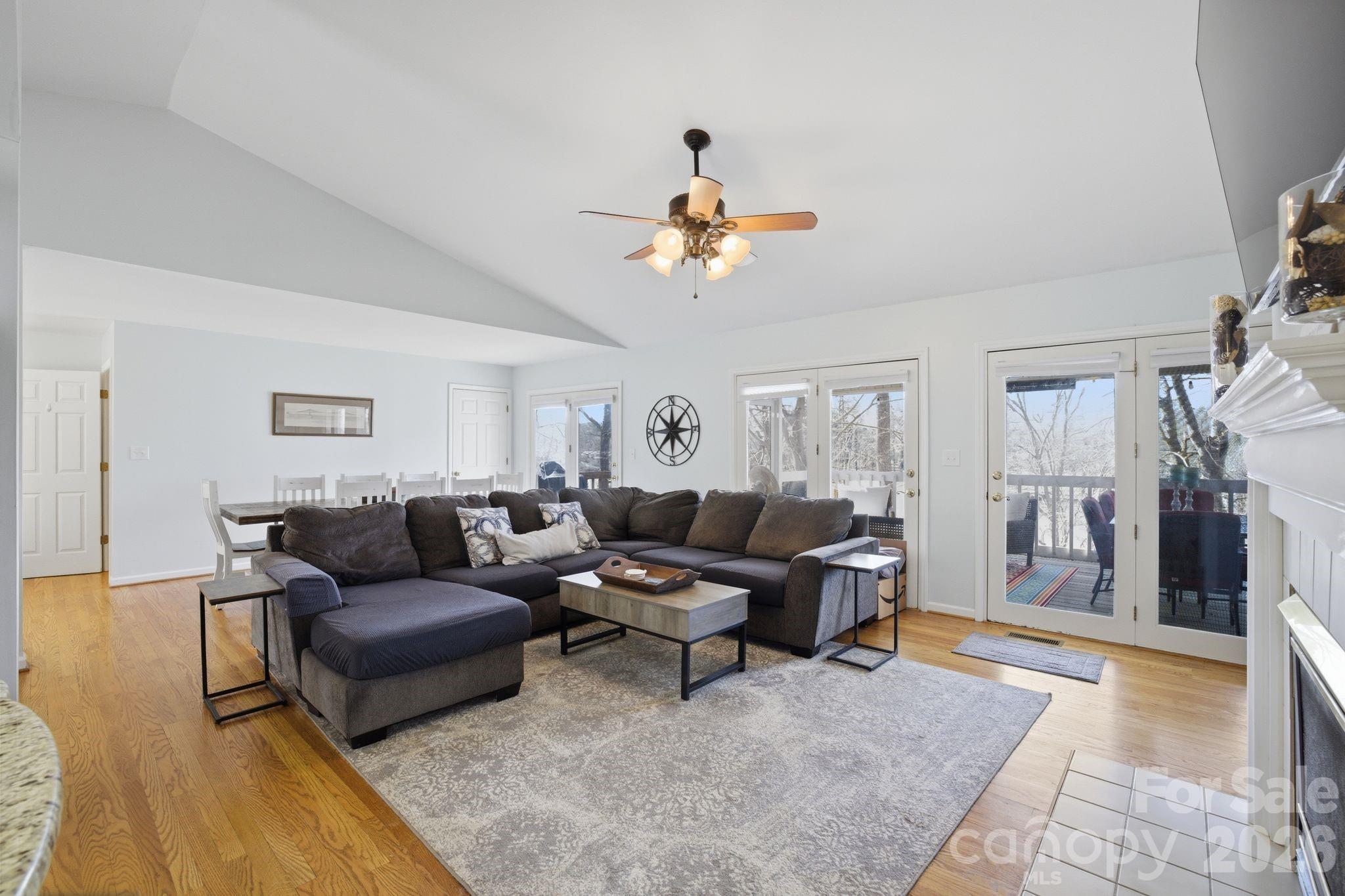 3920 Old Mountain Road — Lexington
