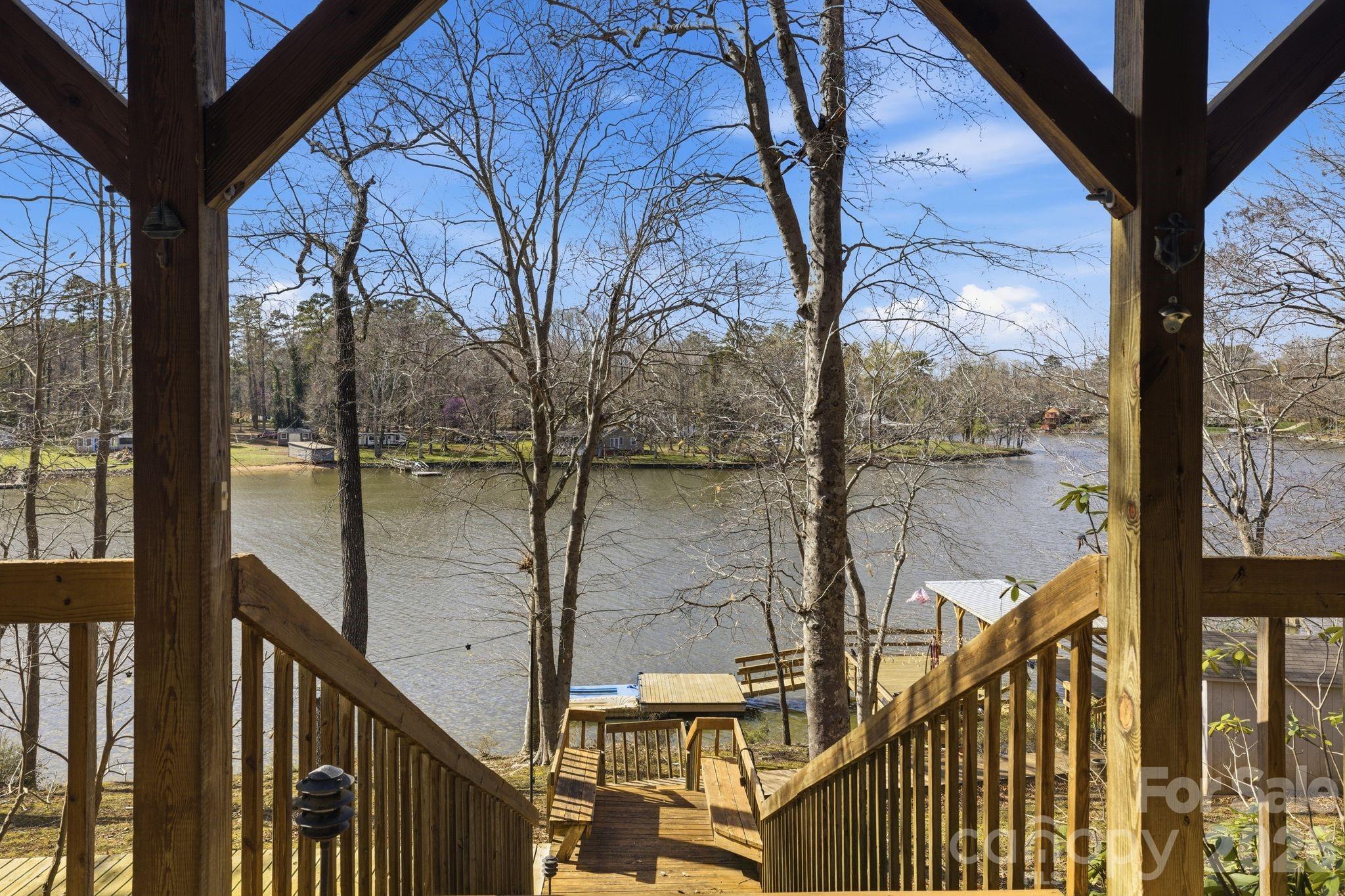 3920 Old Mountain Road — Lexington