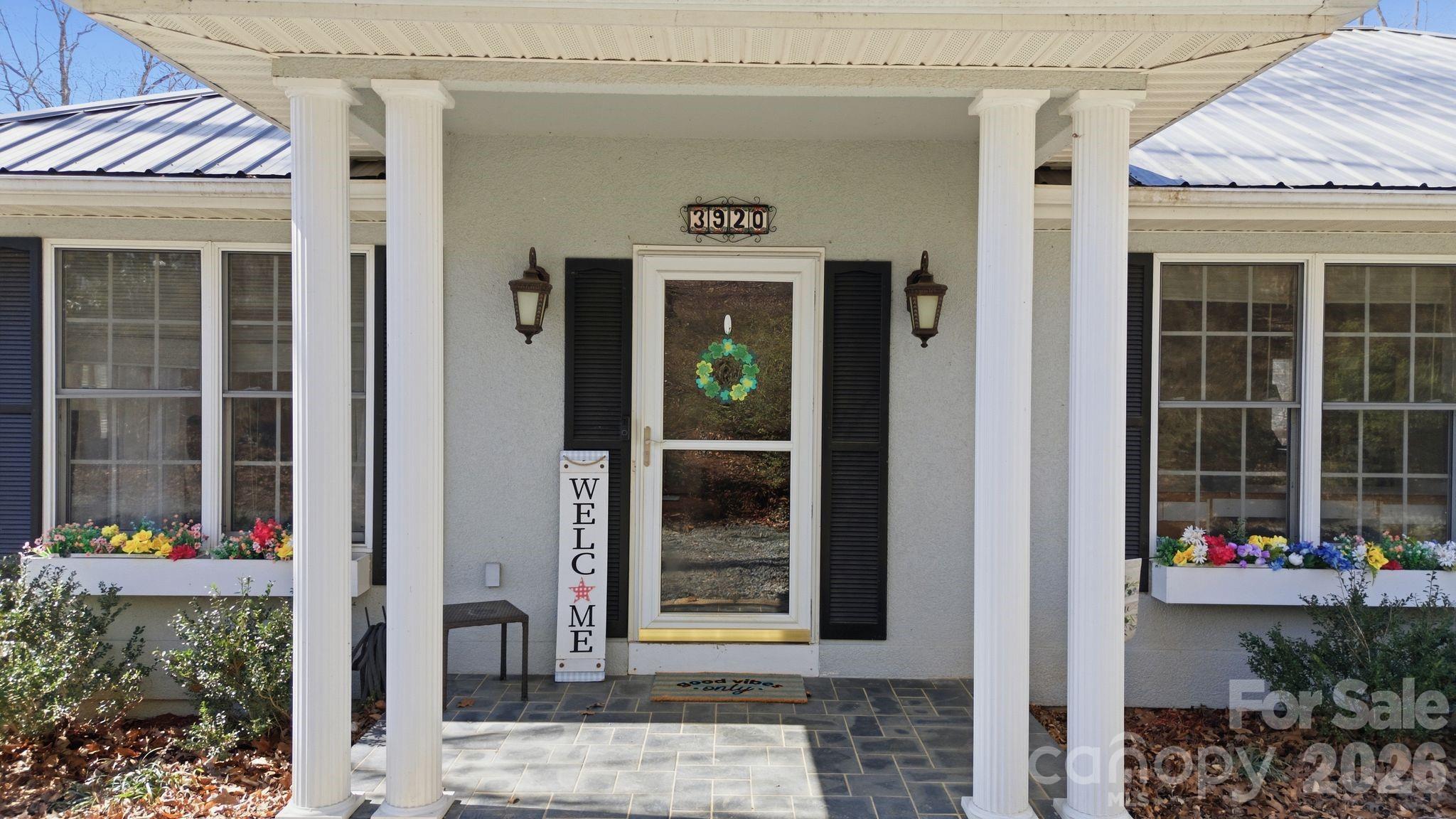3920 Old Mountain Road — Lexington