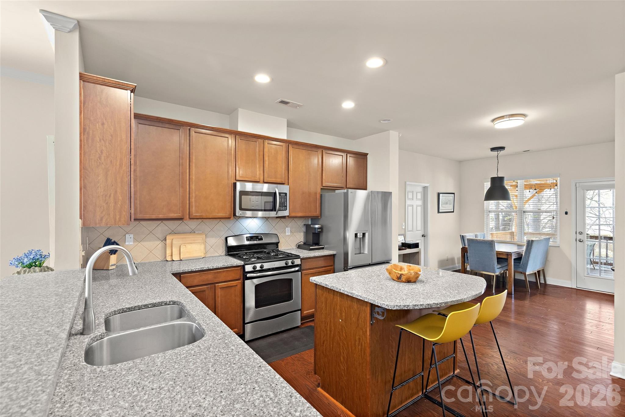 7921 Rolling Creek Court — Charlotte