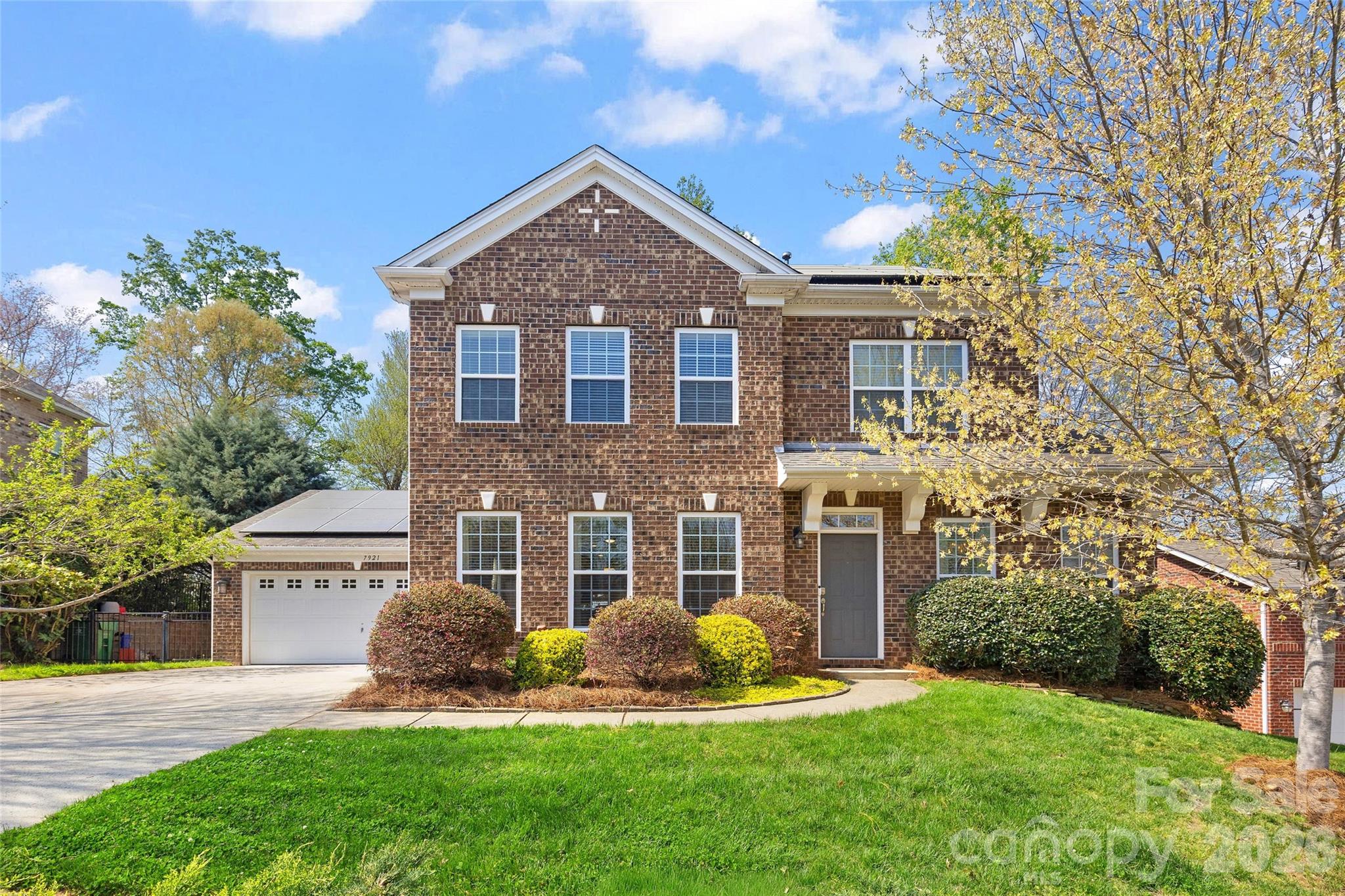 7921 Rolling Creek Court — Charlotte