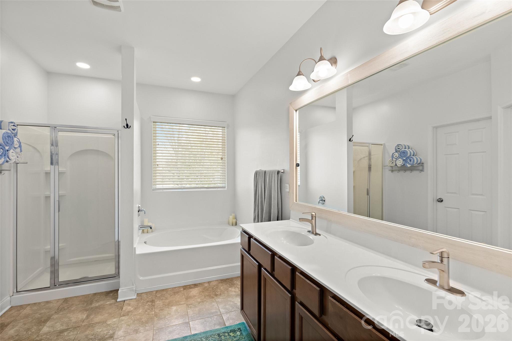 7921 Rolling Creek Court — Charlotte