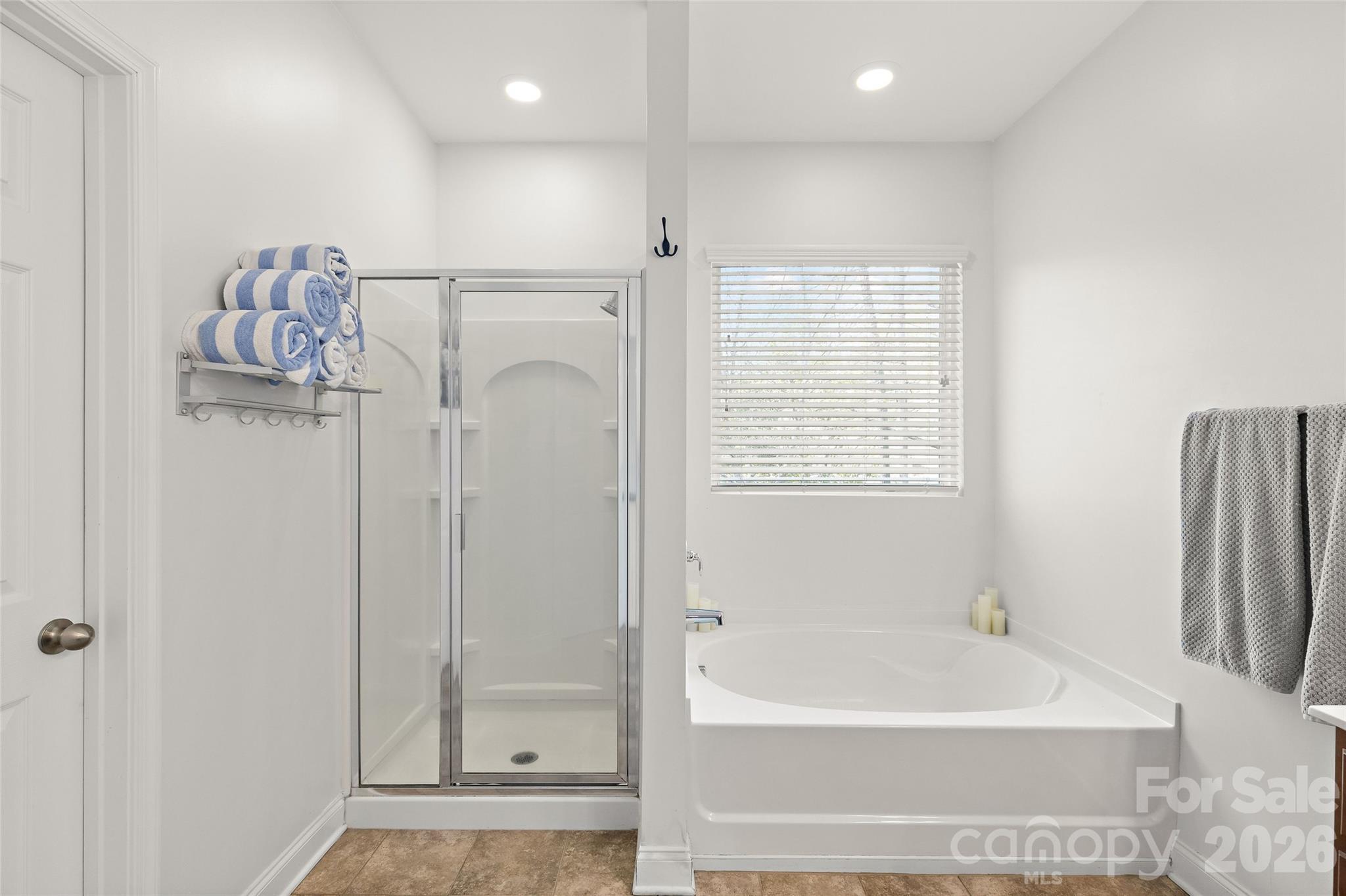 7921 Rolling Creek Court — Charlotte