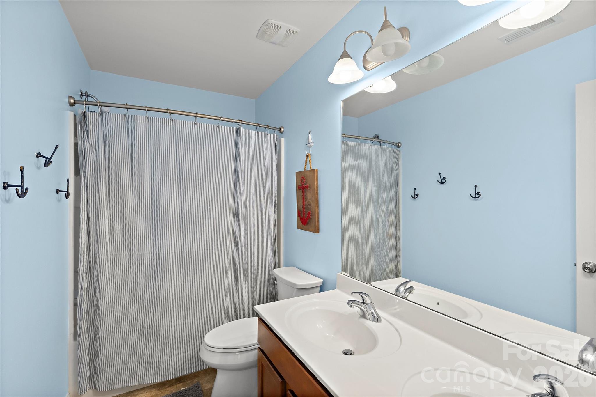 7921 Rolling Creek Court — Charlotte