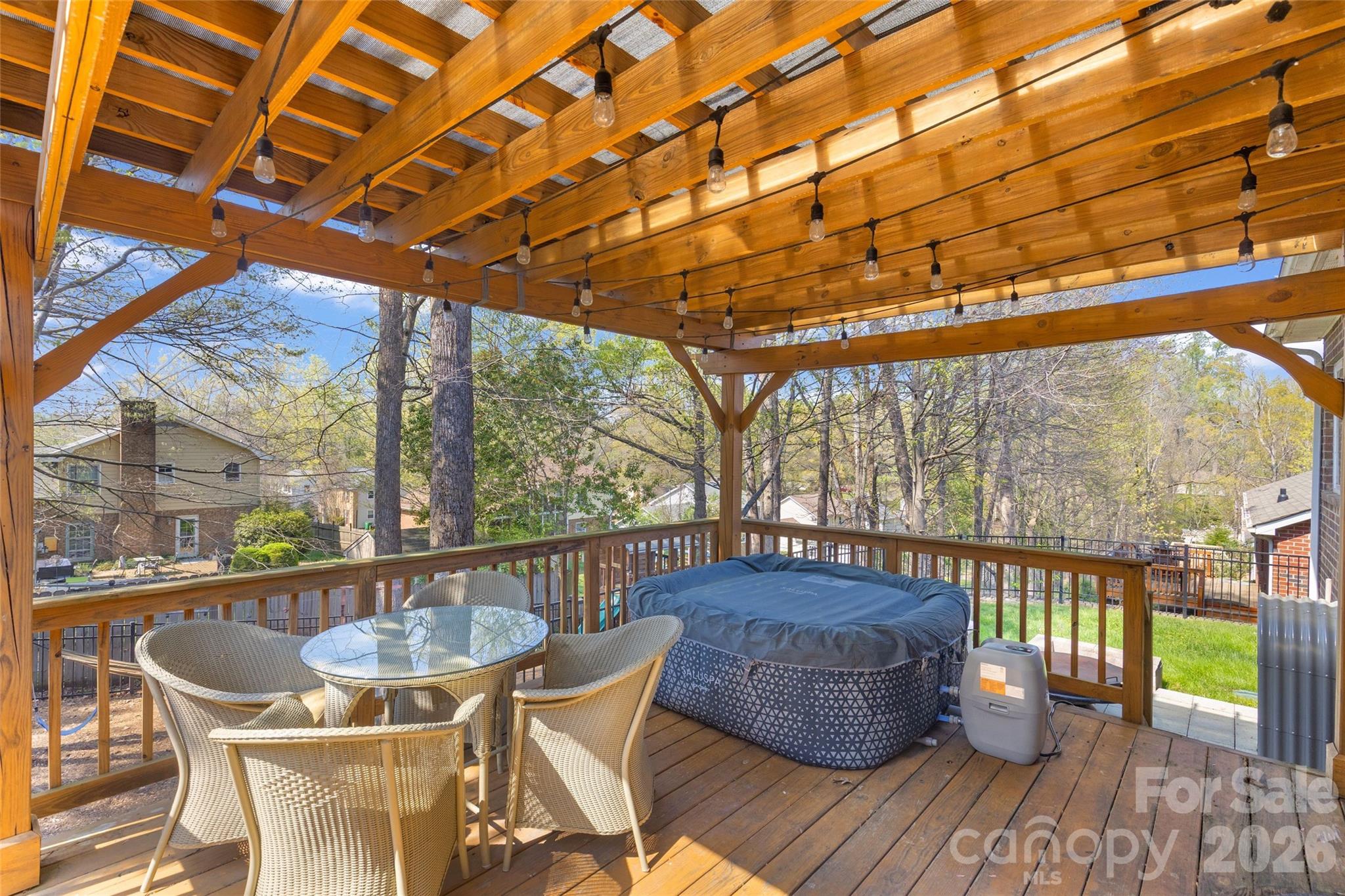 7921 Rolling Creek Court — Charlotte
