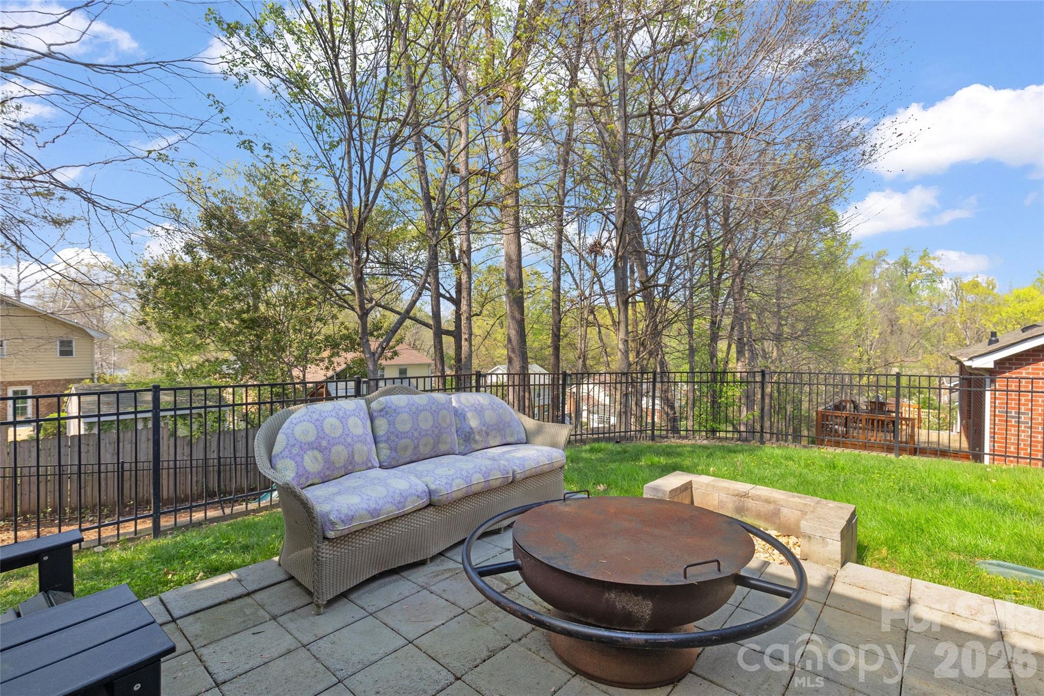 7921 Rolling Creek Court — Charlotte