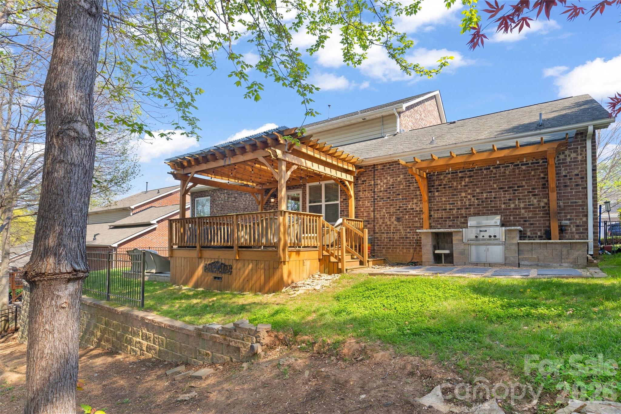 7921 Rolling Creek Court — Charlotte