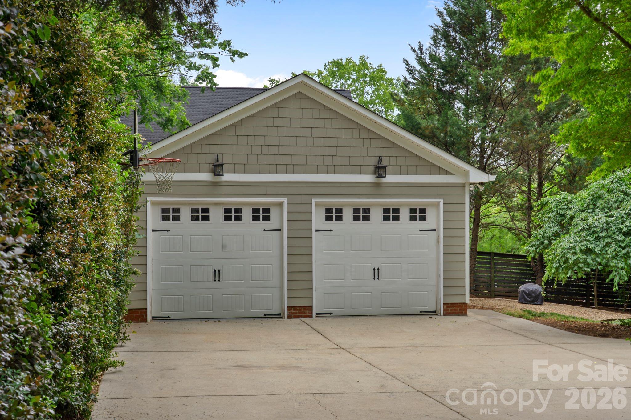 4218 Windemere Lane — Charlotte