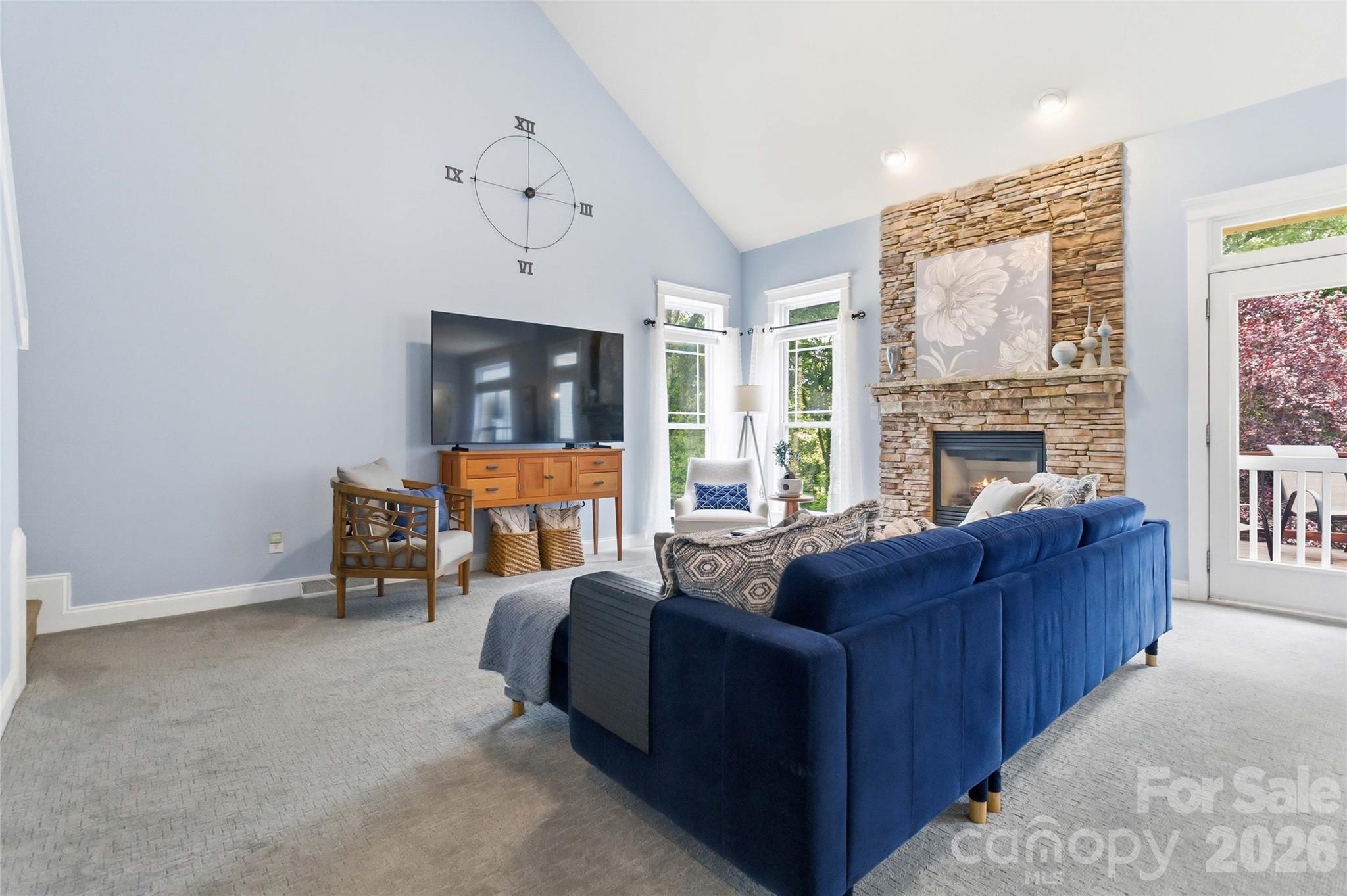 10719 Waycross Drive — Huntersville