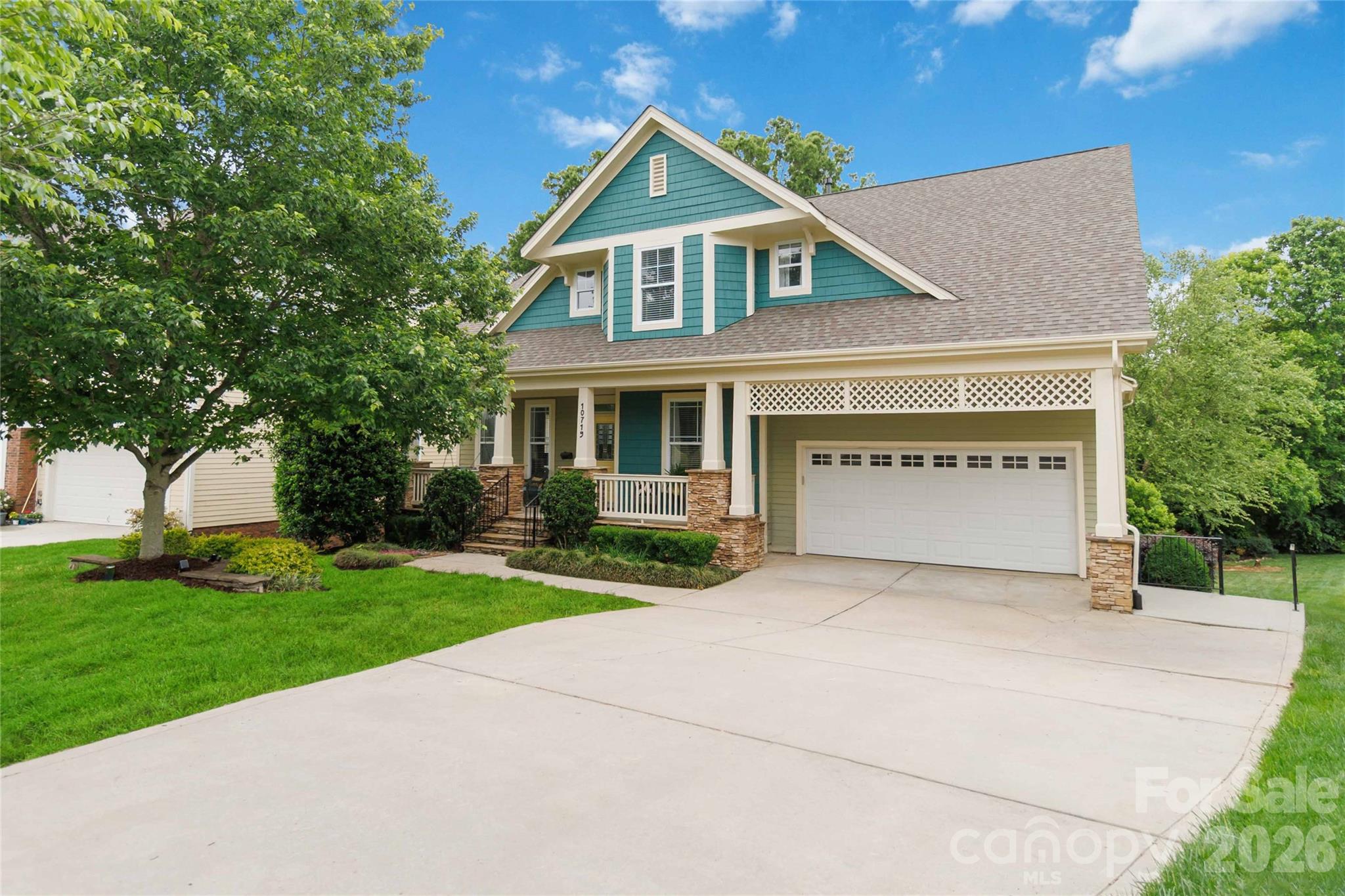 10719 Waycross Drive — Huntersville