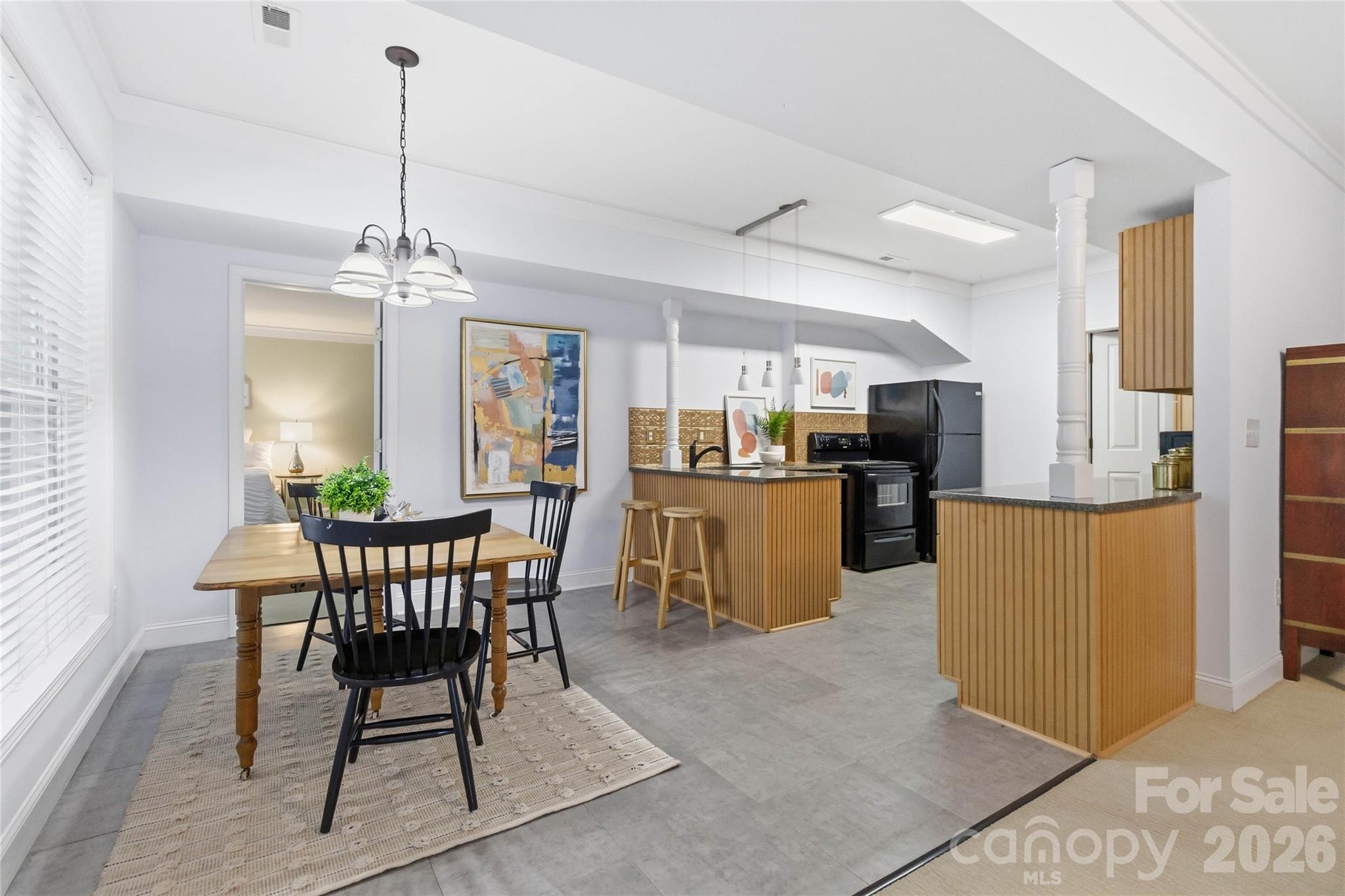 10719 Waycross Drive — Huntersville
