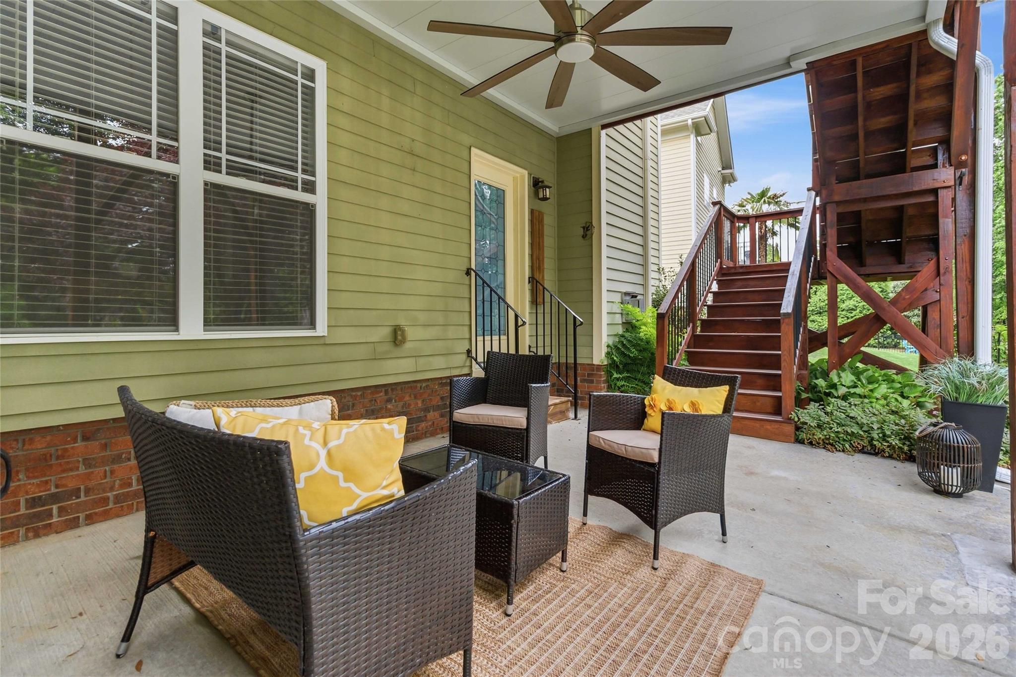 10719 Waycross Drive — Huntersville