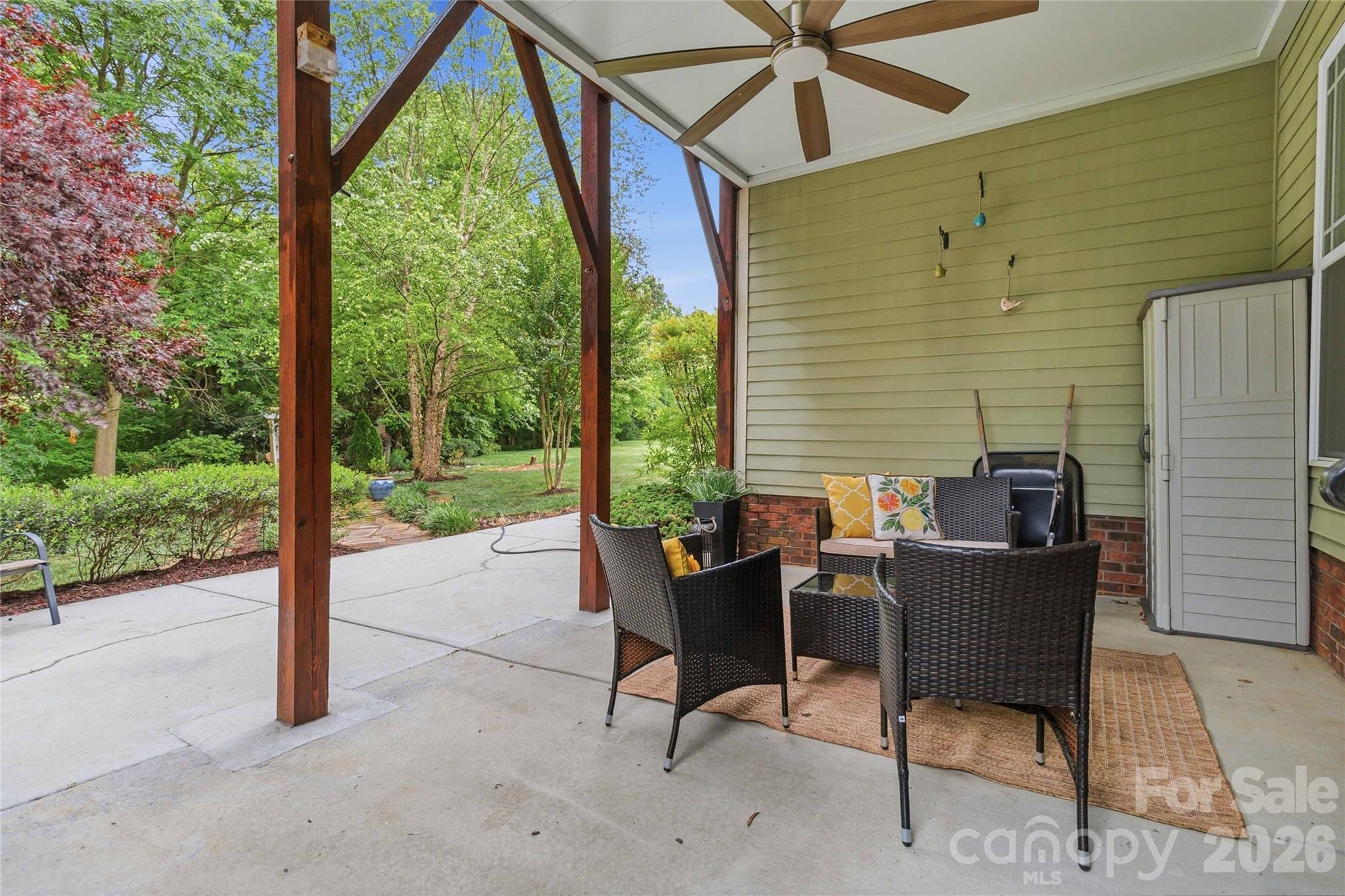 10719 Waycross Drive — Huntersville